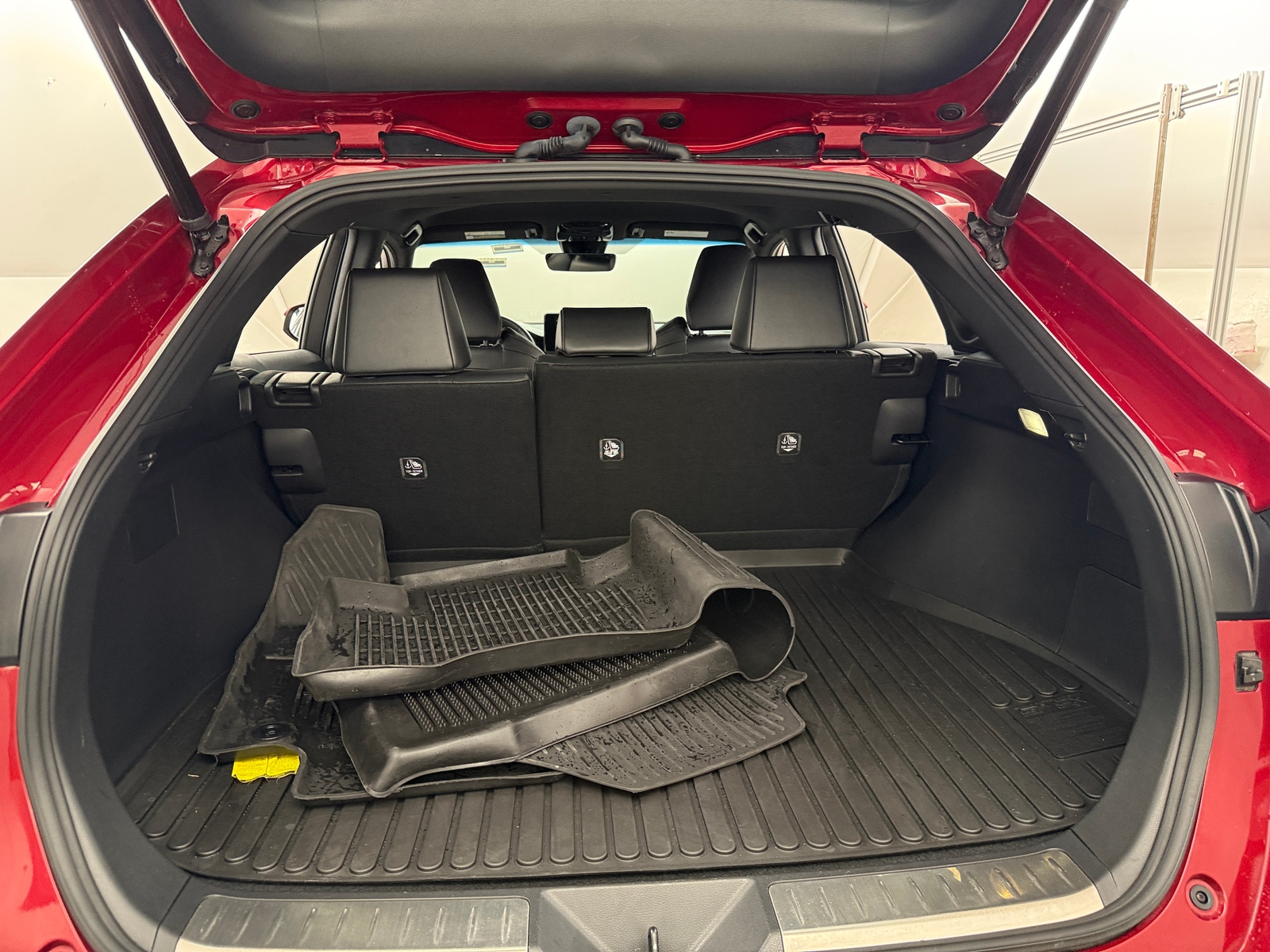 Thumbnail: 2022 Toyota Venza - 7