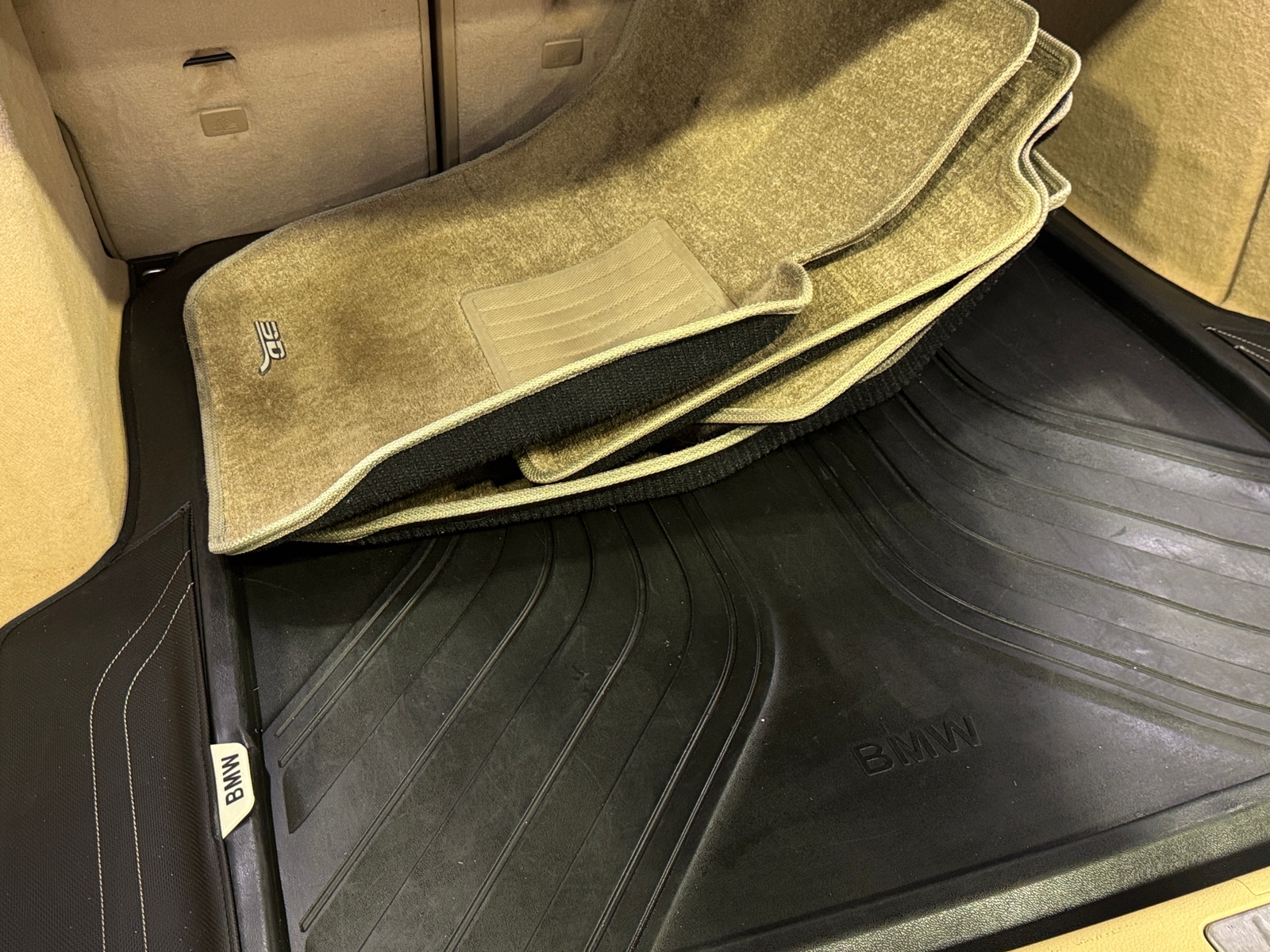 Thumbnail: 2015 BMW 3 Series - 6