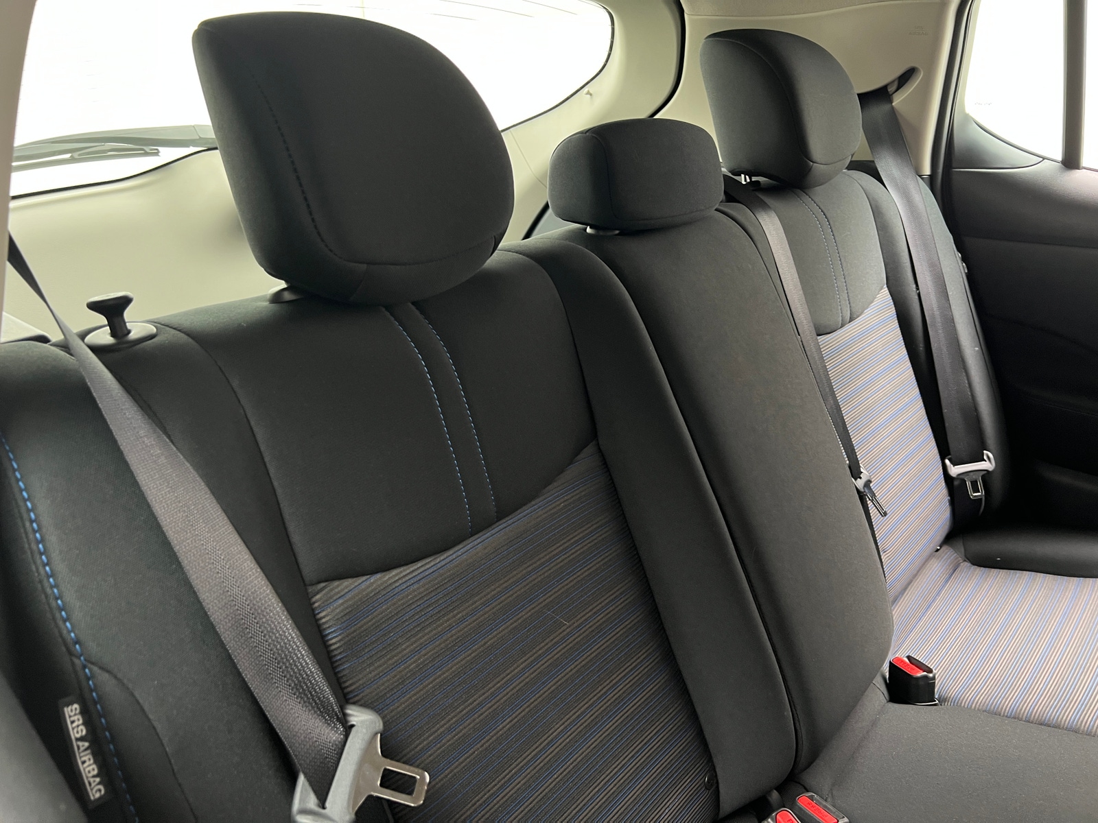 Thumbnail: 2025 Nissan Leaf - 6