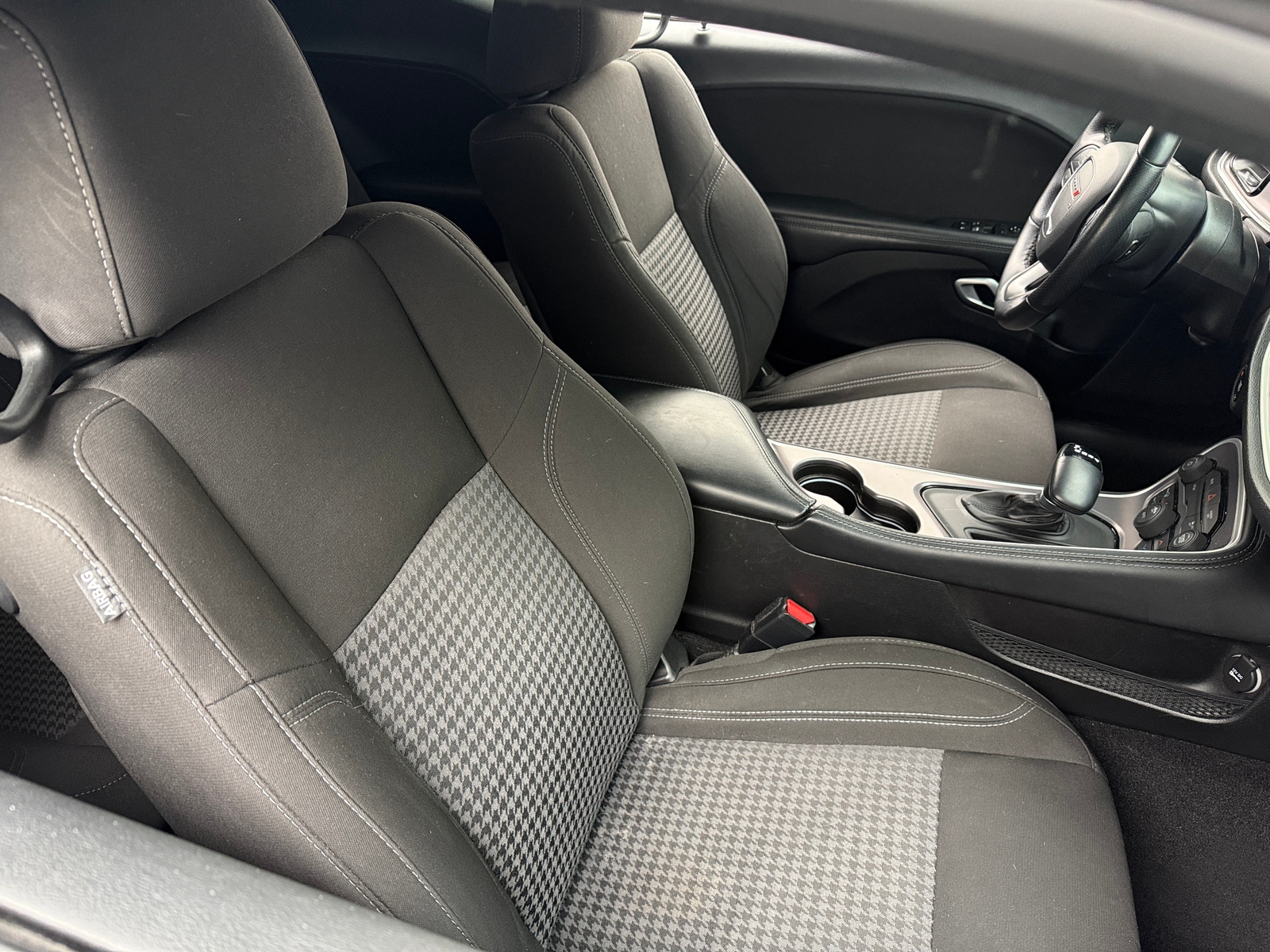 Thumbnail: 2022 Dodge Challenger - 2