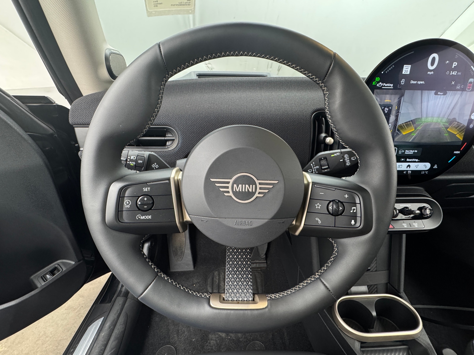 Thumbnail: 2025 MINI Cooper Hardtop - 4