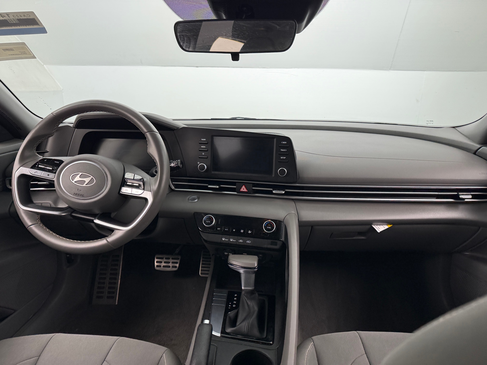 Thumbnail: 2025 Hyundai Elantra - 3