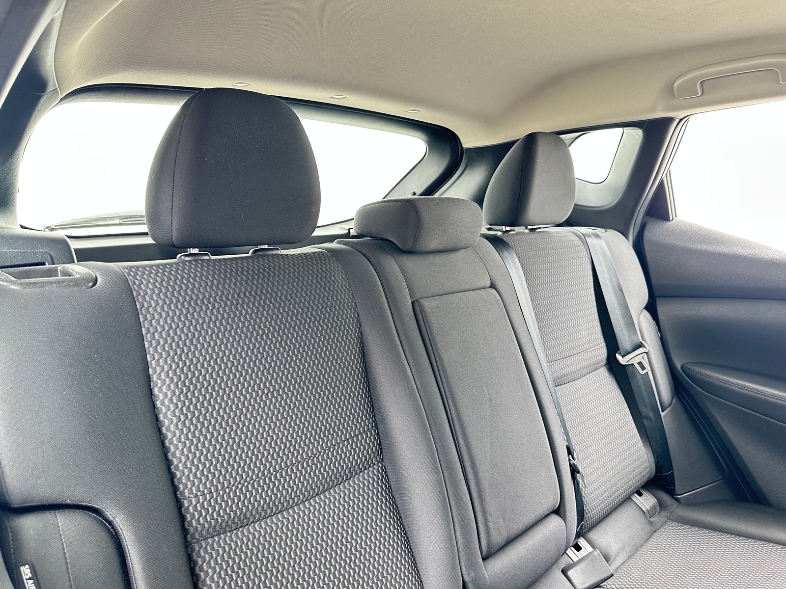 Thumbnail: 2021 Nissan Rogue Sport - 6