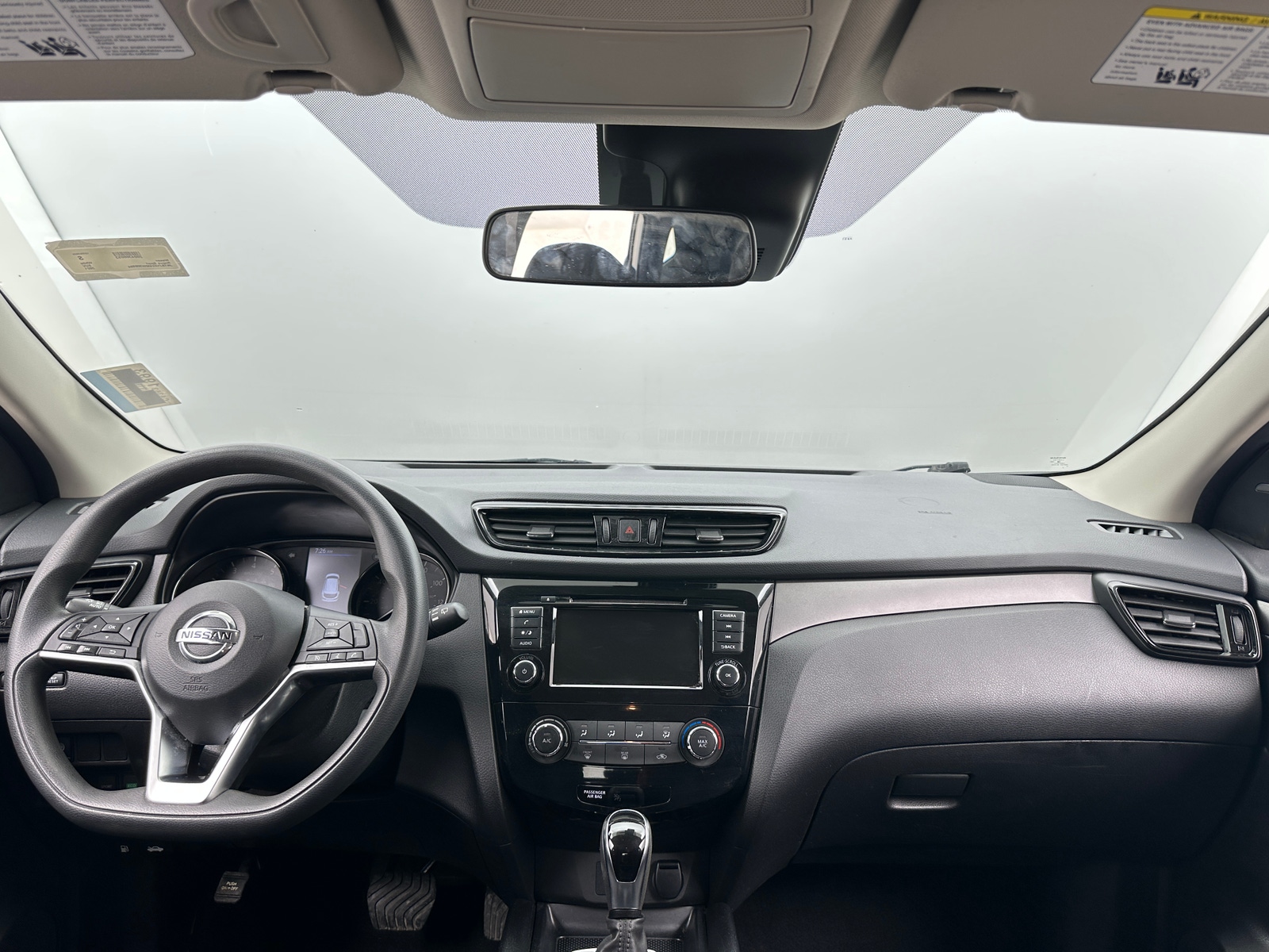 Thumbnail: 2021 Nissan Rogue Sport - 3