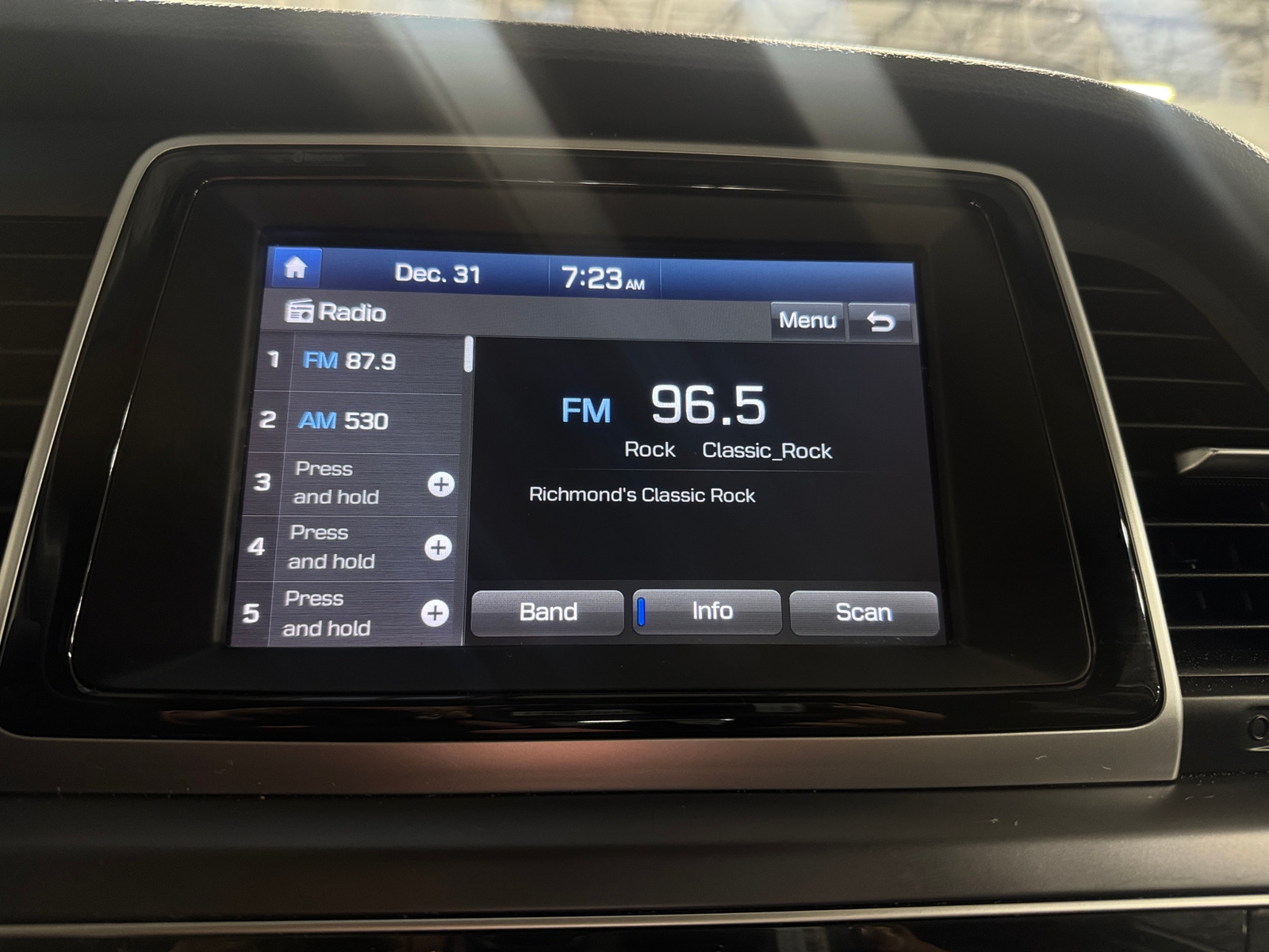 Thumbnail: 2019 Hyundai Sonata - 4