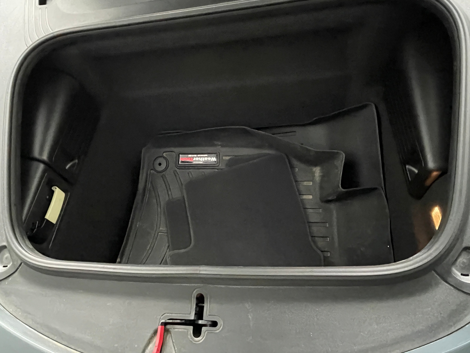 Thumbnail: 2018 Porsche 911 - 4