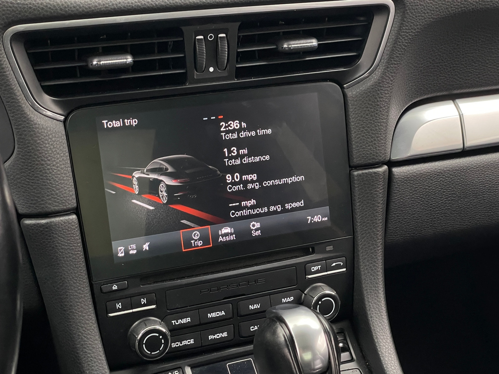 Thumbnail: 2018 Porsche 911 - 2