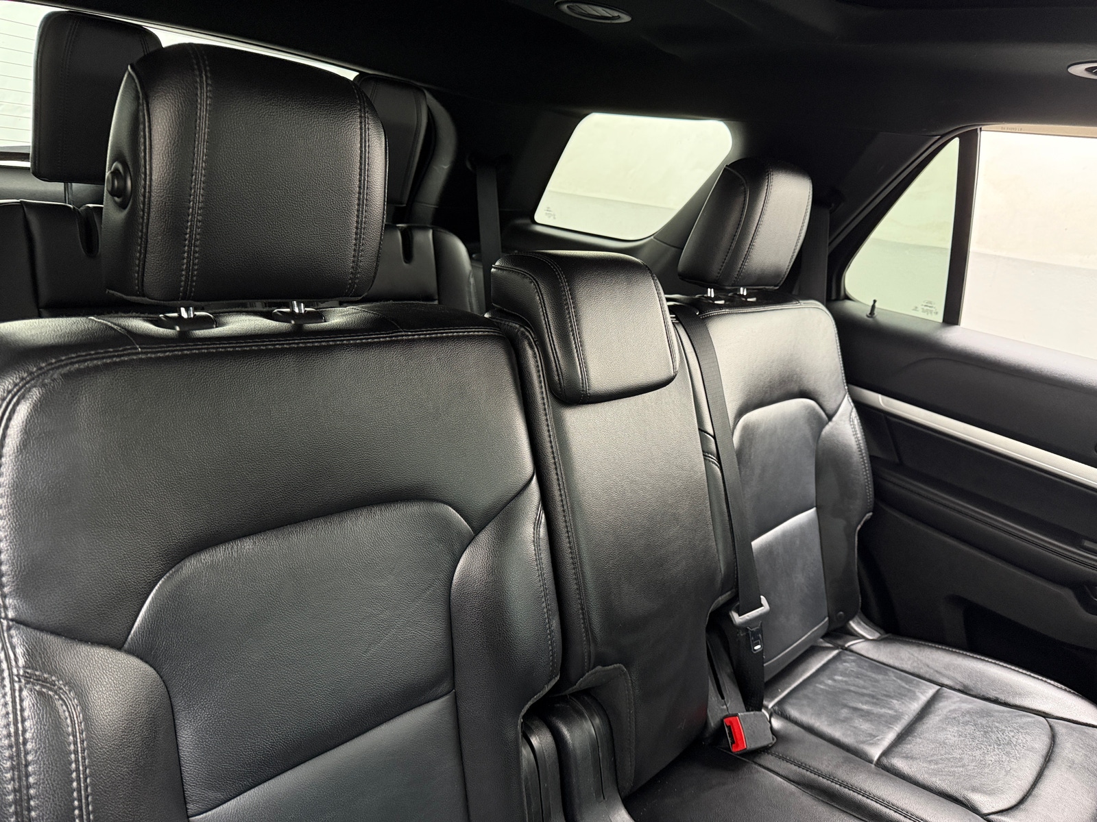 Thumbnail: 2017 Ford Explorer - 5