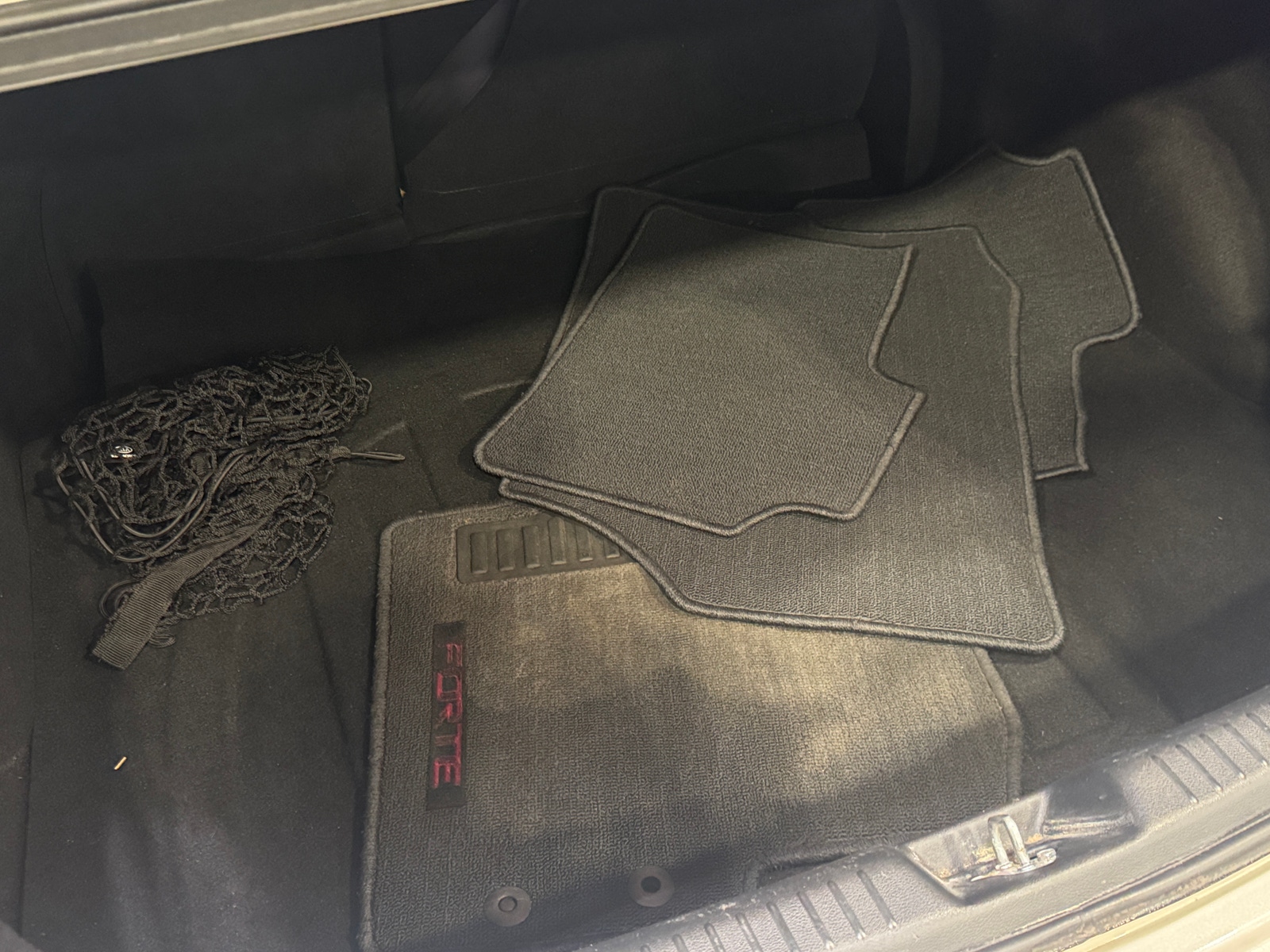 Thumbnail: 2011 Kia Forte - 7