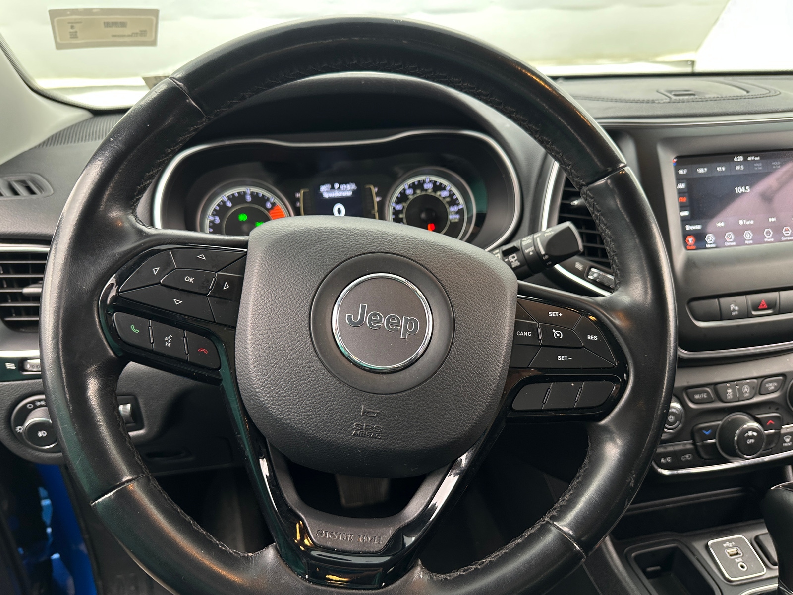 Thumbnail: 2020 Jeep Cherokee - 5