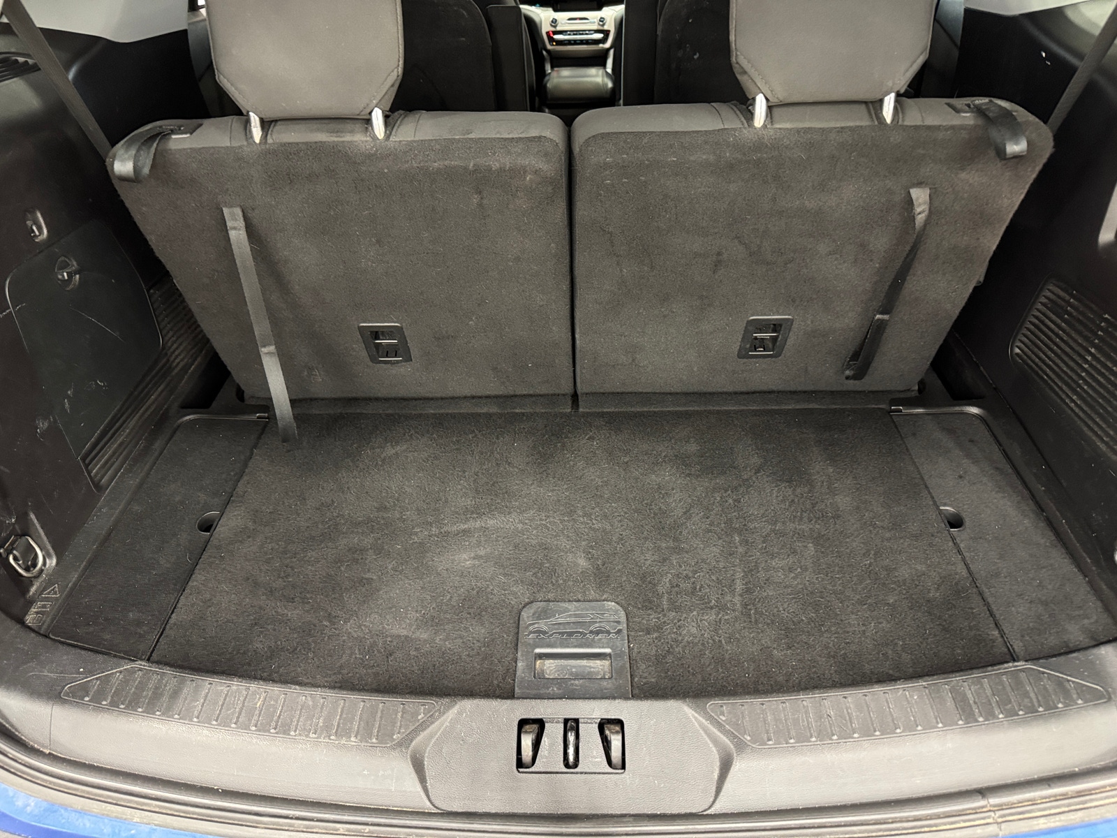 Thumbnail: 2020 Ford Explorer - 7