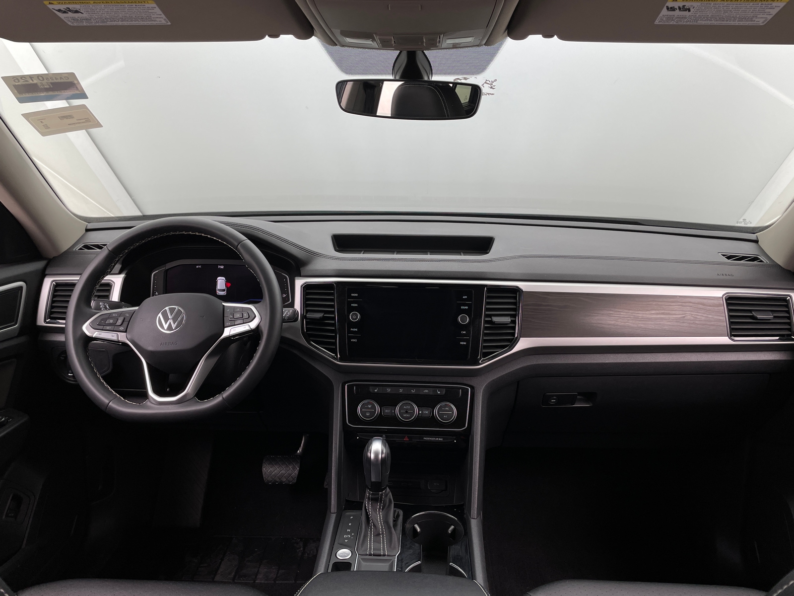 Thumbnail: 2023 Volkswagen Atlas - 2