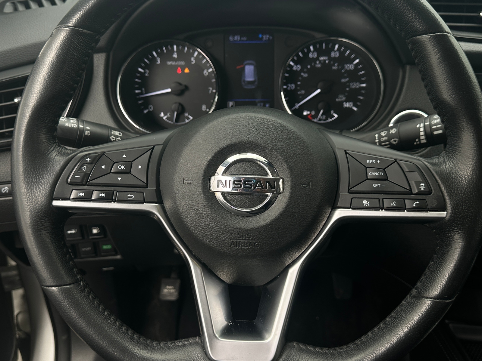 Thumbnail: 2018 Nissan Rogue - 4