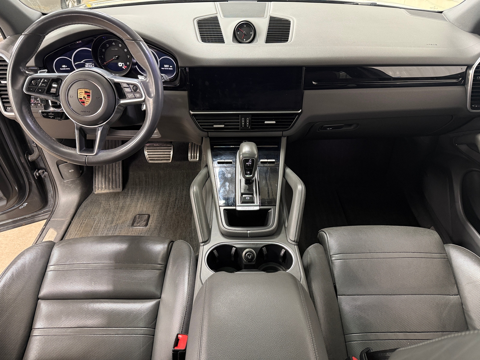 Thumbnail: 2019 Porsche Cayenne - 2