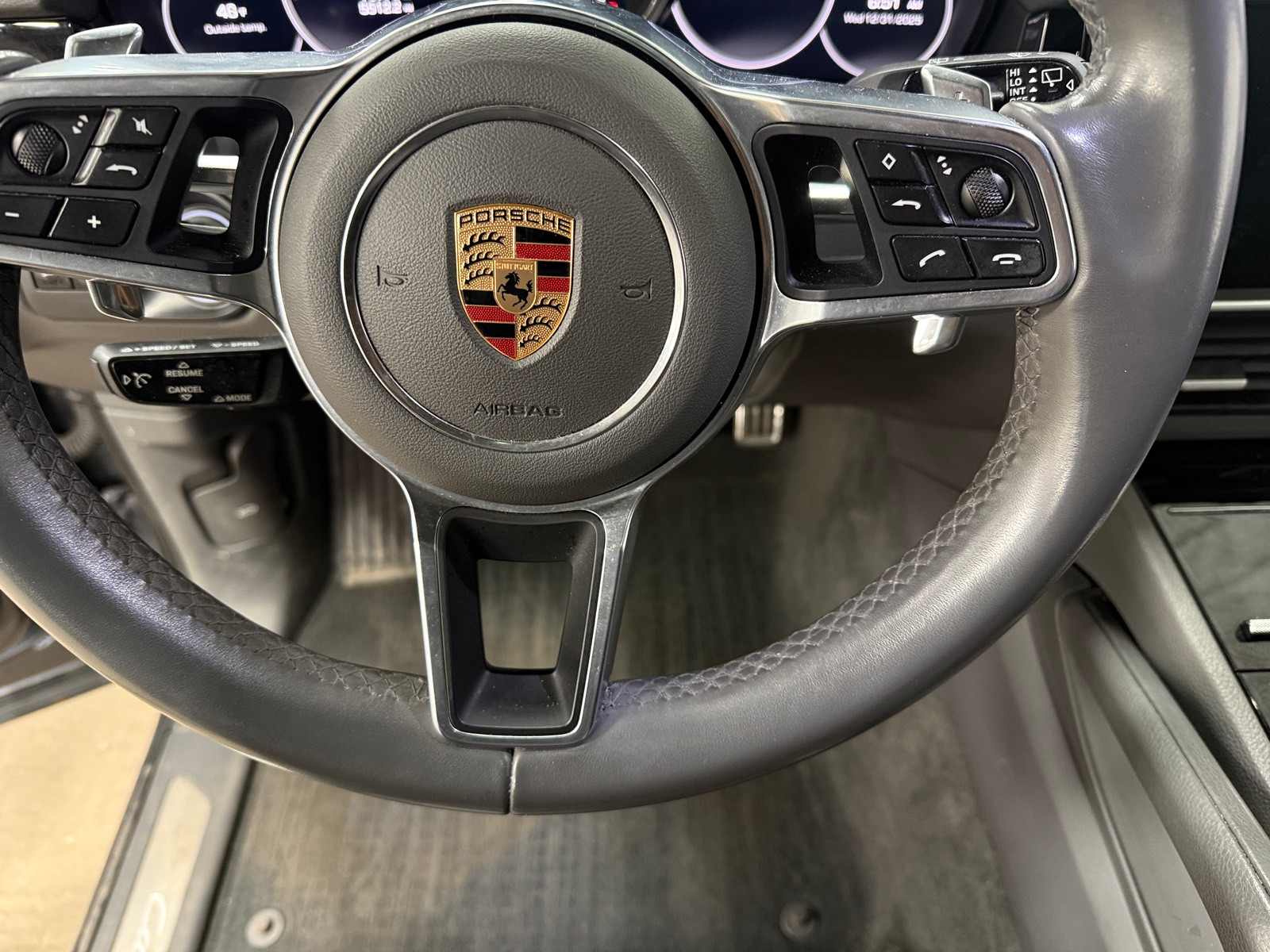 Thumbnail: 2019 Porsche Cayenne - 4