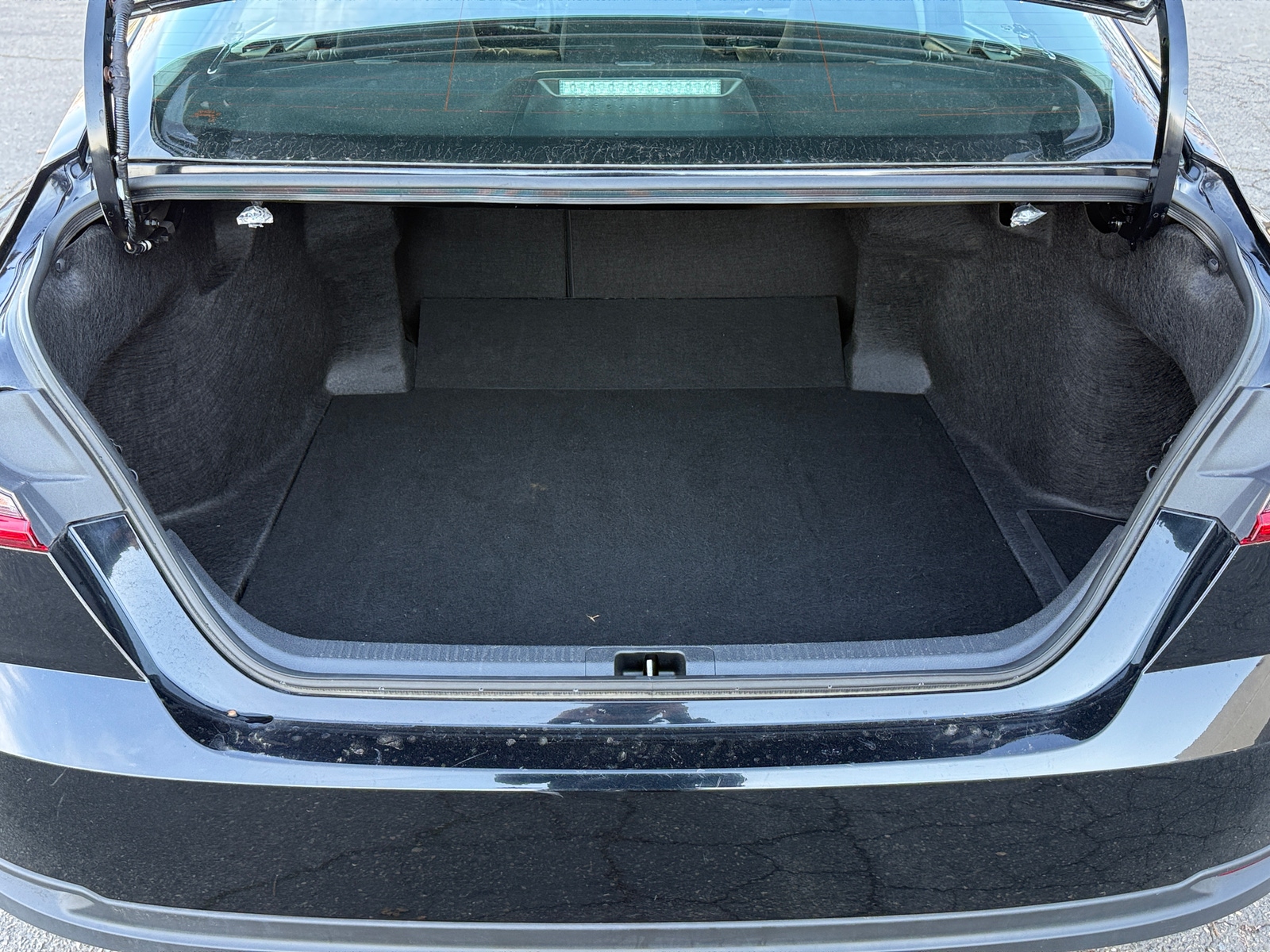 Thumbnail: 2025 Toyota Camry - 6