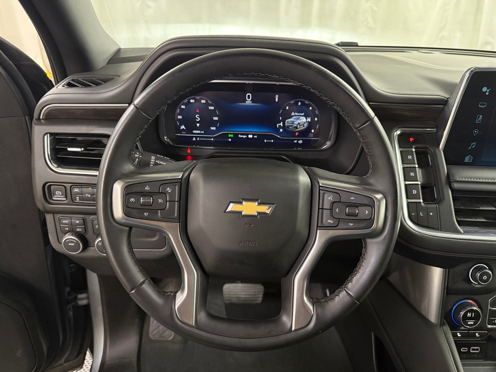 Thumbnail: 2024 Chevrolet Tahoe - 4