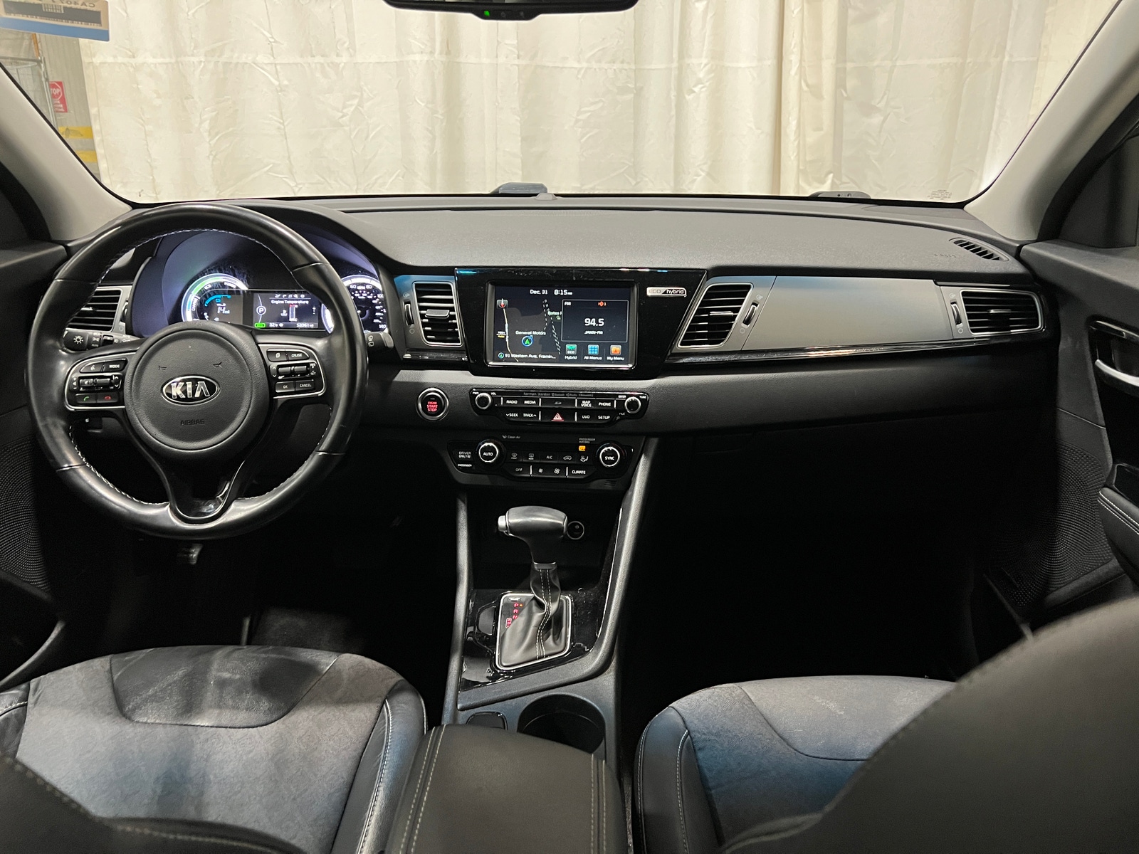 Thumbnail: 2018 Kia Niro - 3