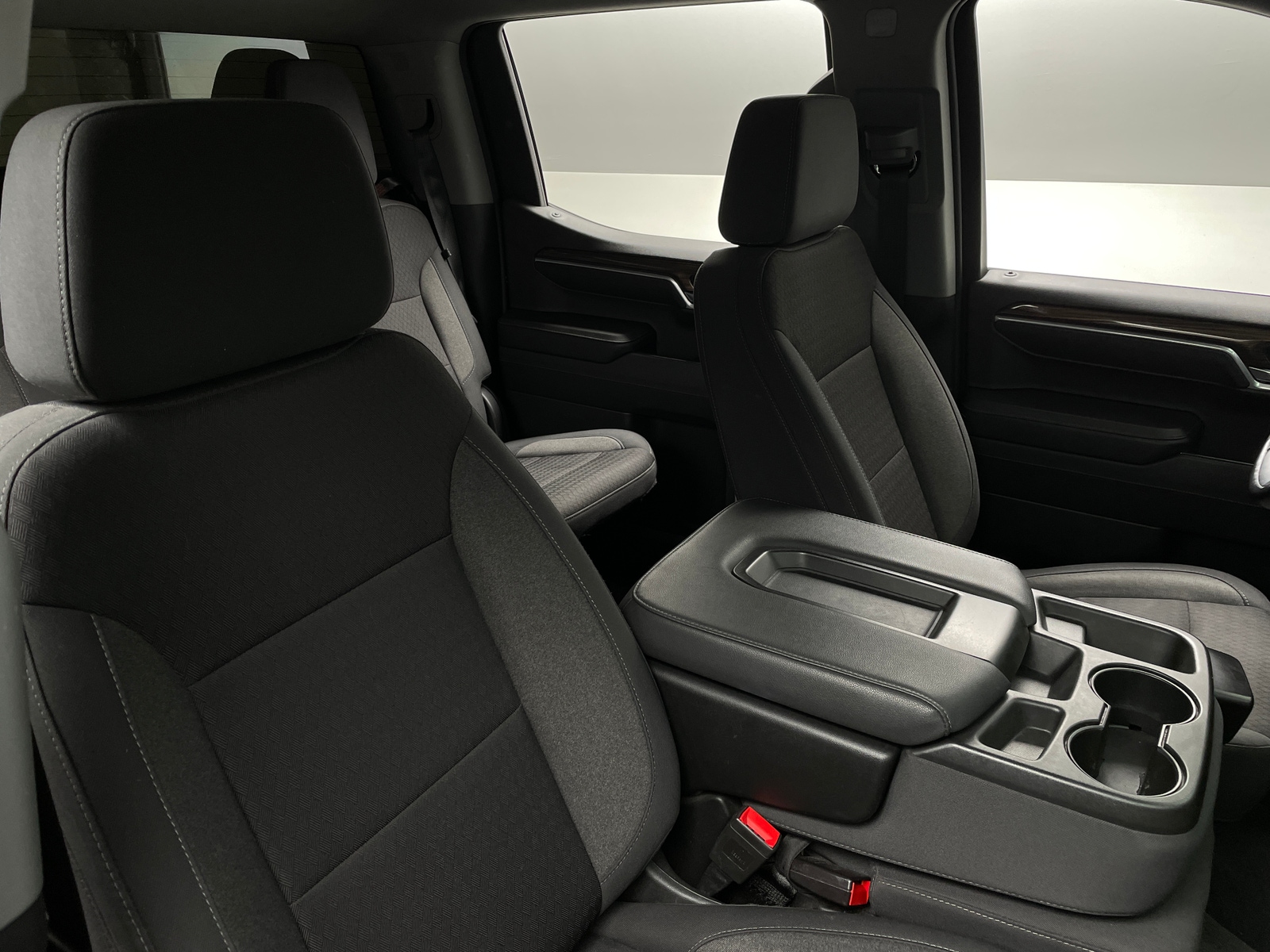 Thumbnail: 2022 Chevrolet Silverado 1500 - 2