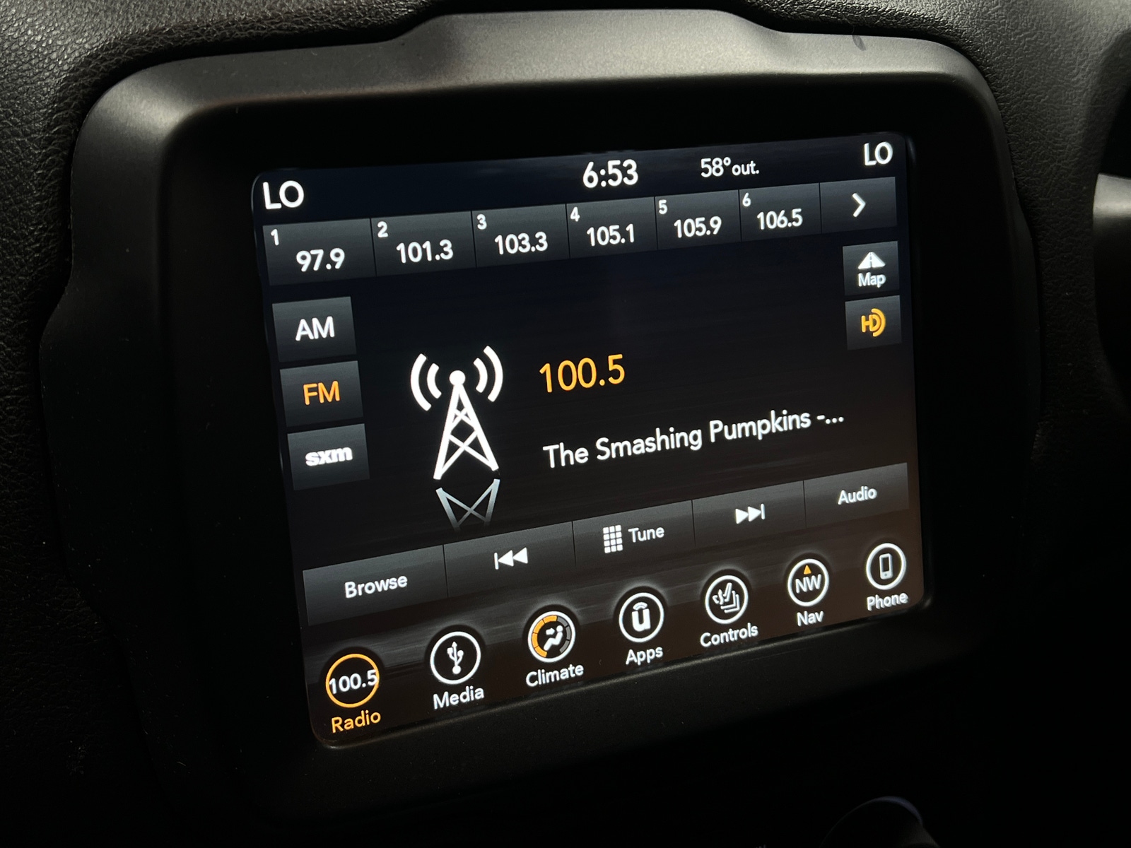 Thumbnail: 2019 Jeep Renegade - 3