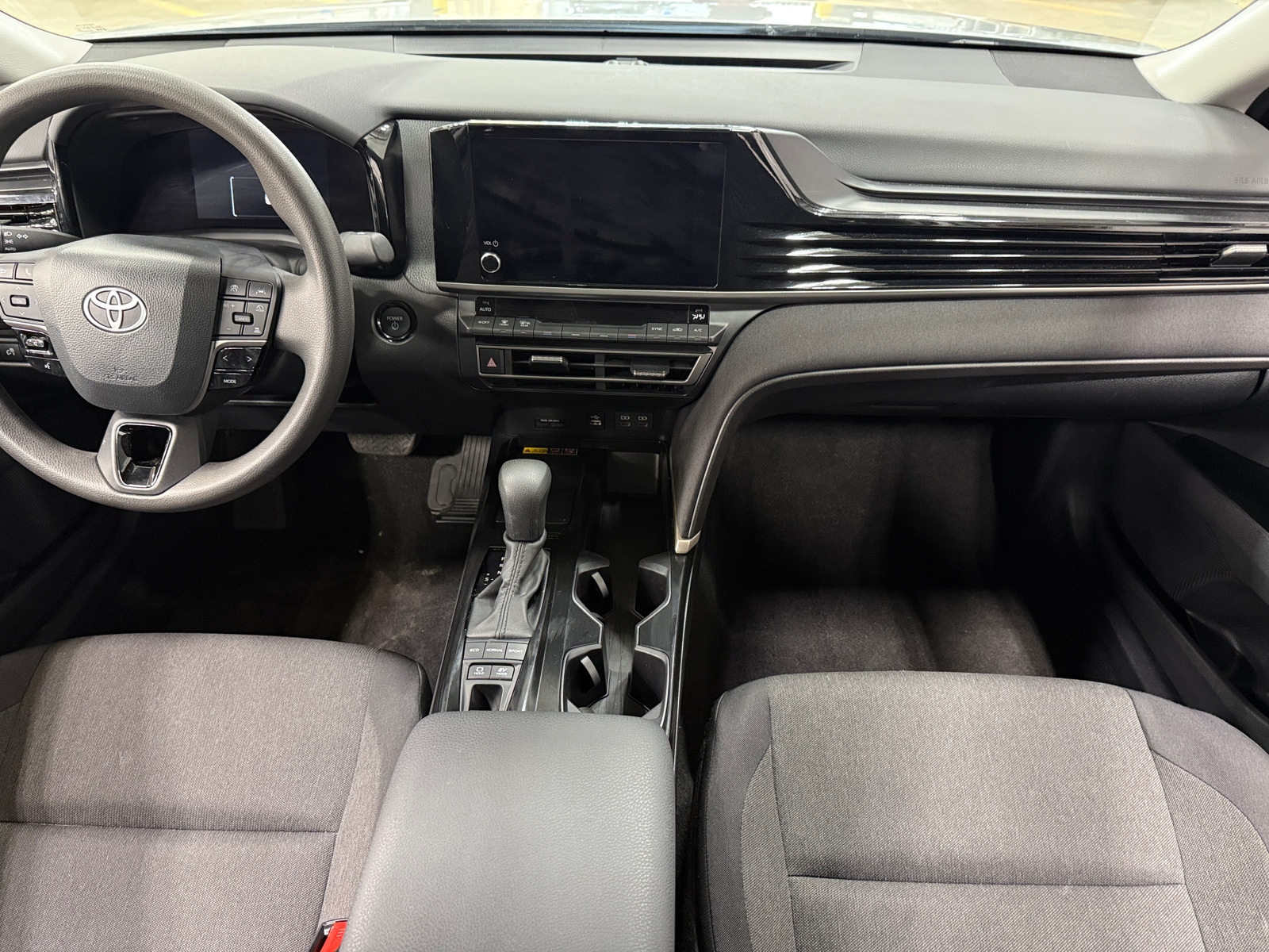 Thumbnail: 2025 Toyota Camry - 3