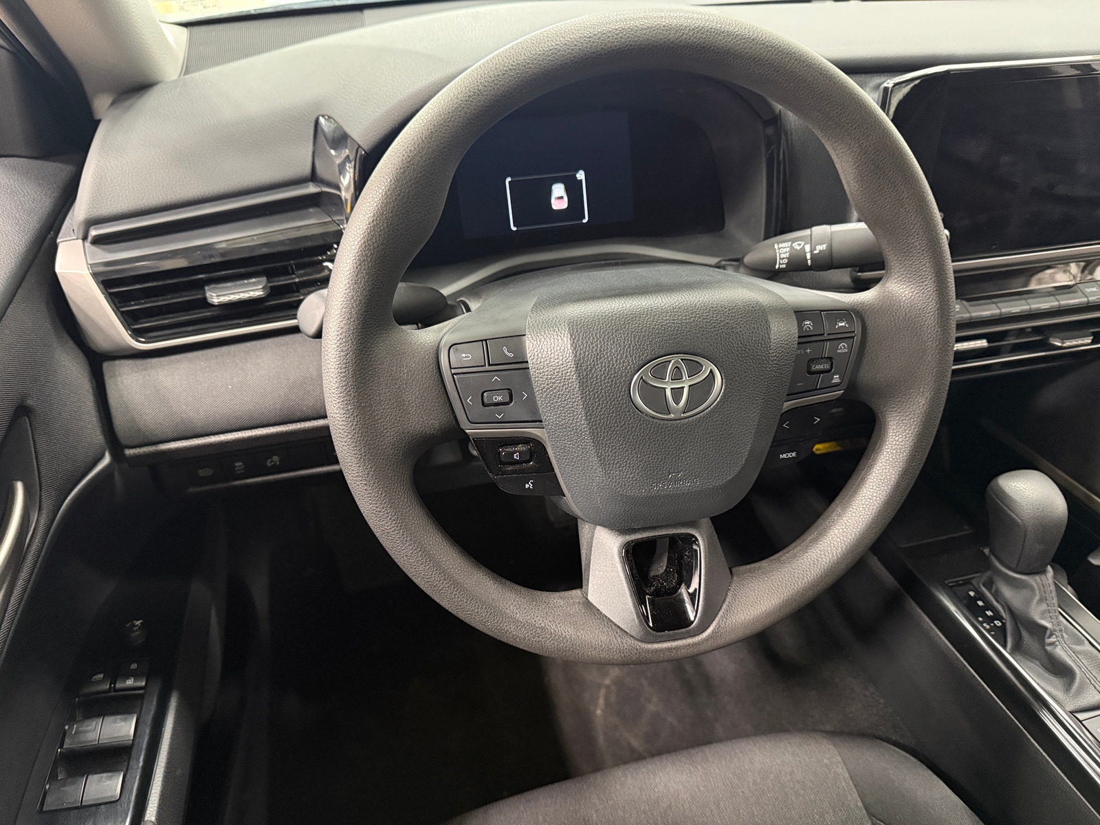 Thumbnail: 2025 Toyota Camry - 5