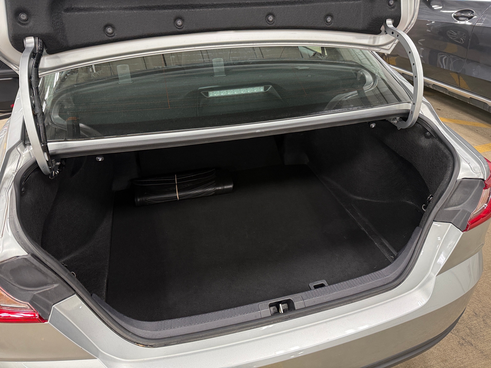 Thumbnail: 2025 Toyota Camry - 7