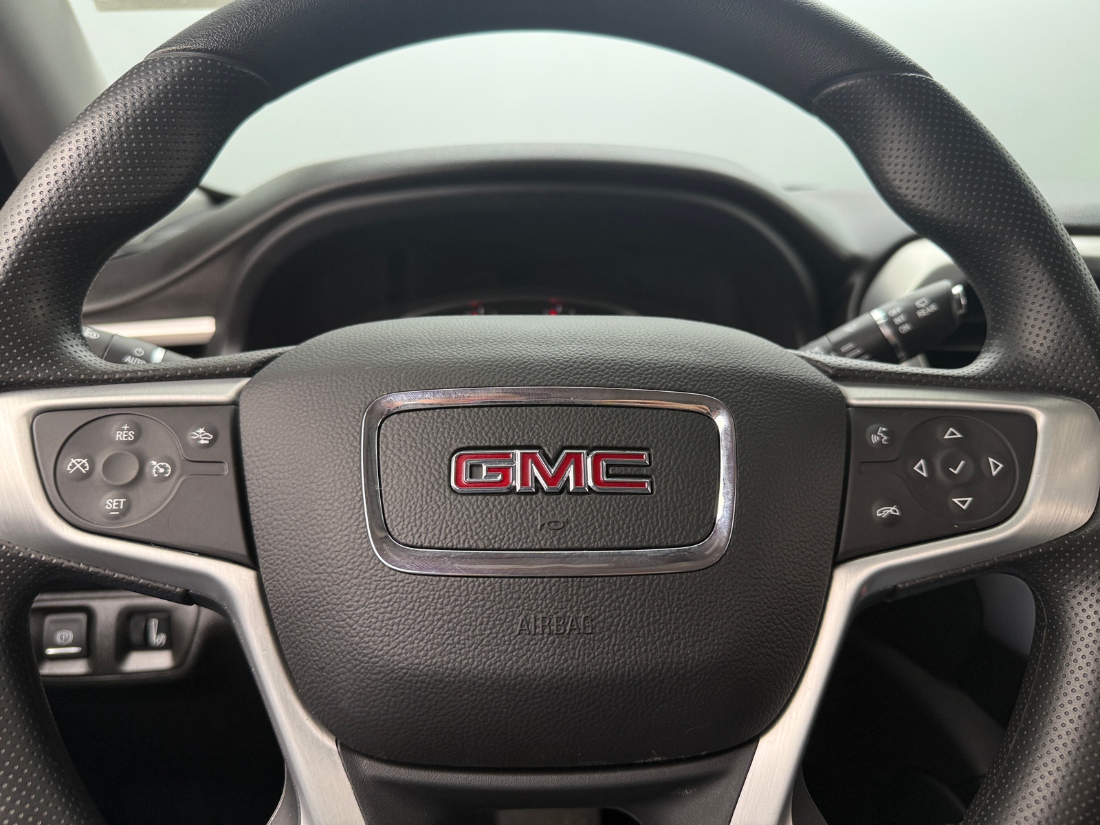 Thumbnail: 2023 GMC Acadia - 5