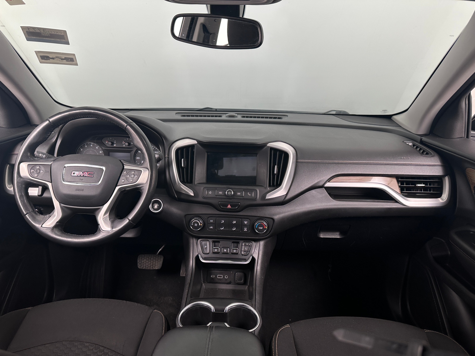 Thumbnail: 2018 GMC Terrain - 3