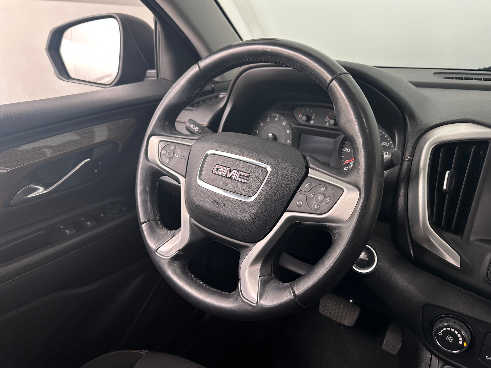 Thumbnail: 2018 GMC Terrain - 5