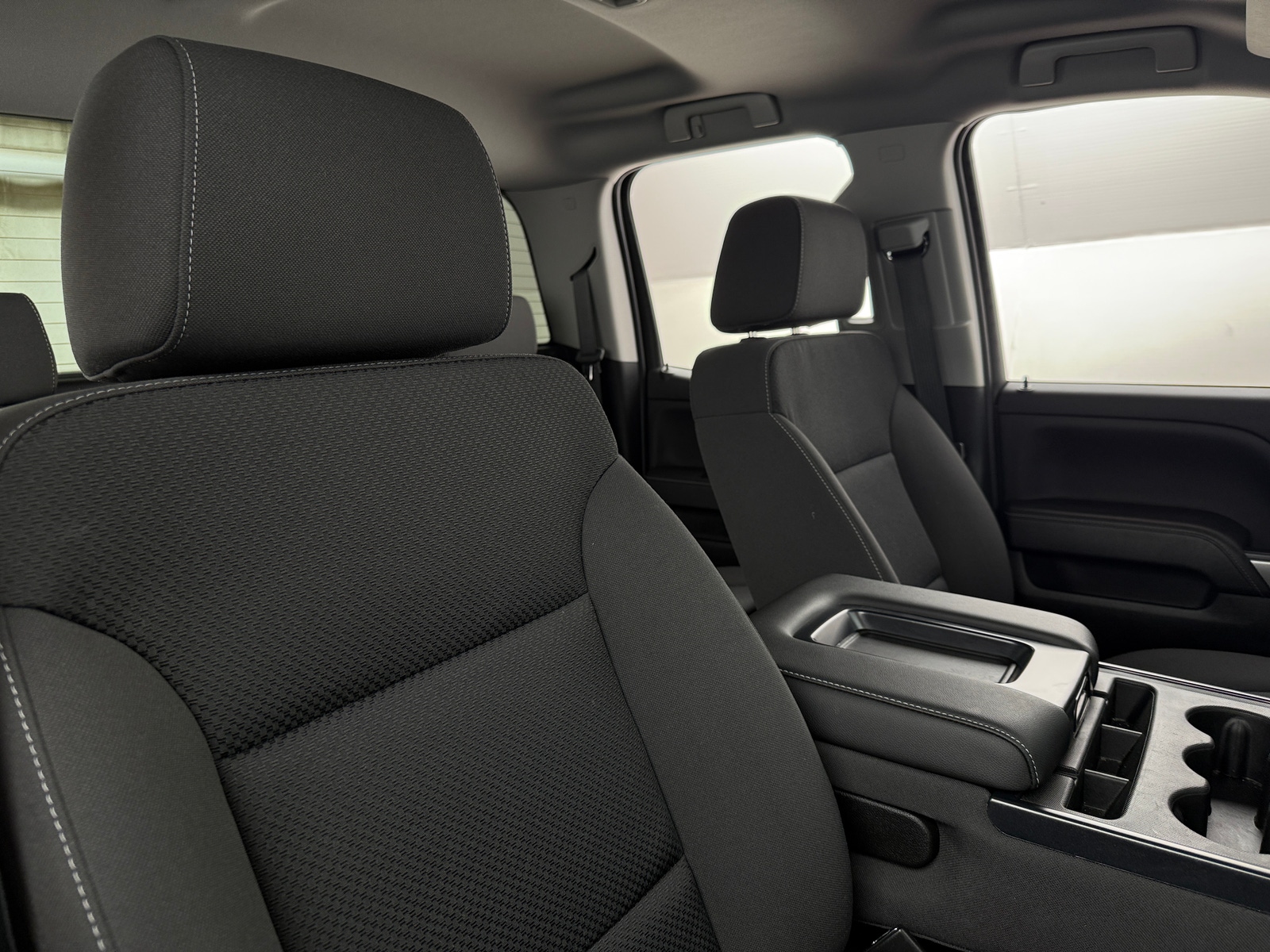 Thumbnail: 2018 Chevrolet Silverado 1500 - 2