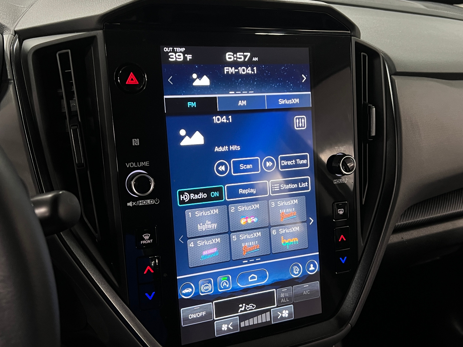 Thumbnail: 2025 Subaru Crosstrek - 3