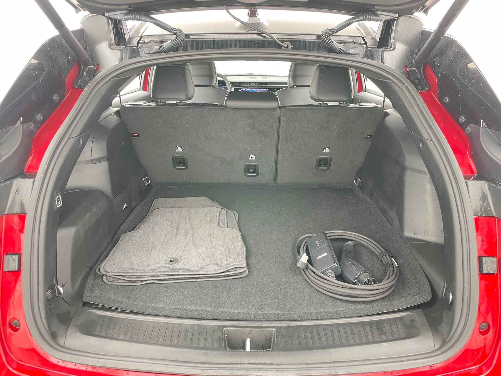 Thumbnail: 2024 Jeep Wagoneer S - 6