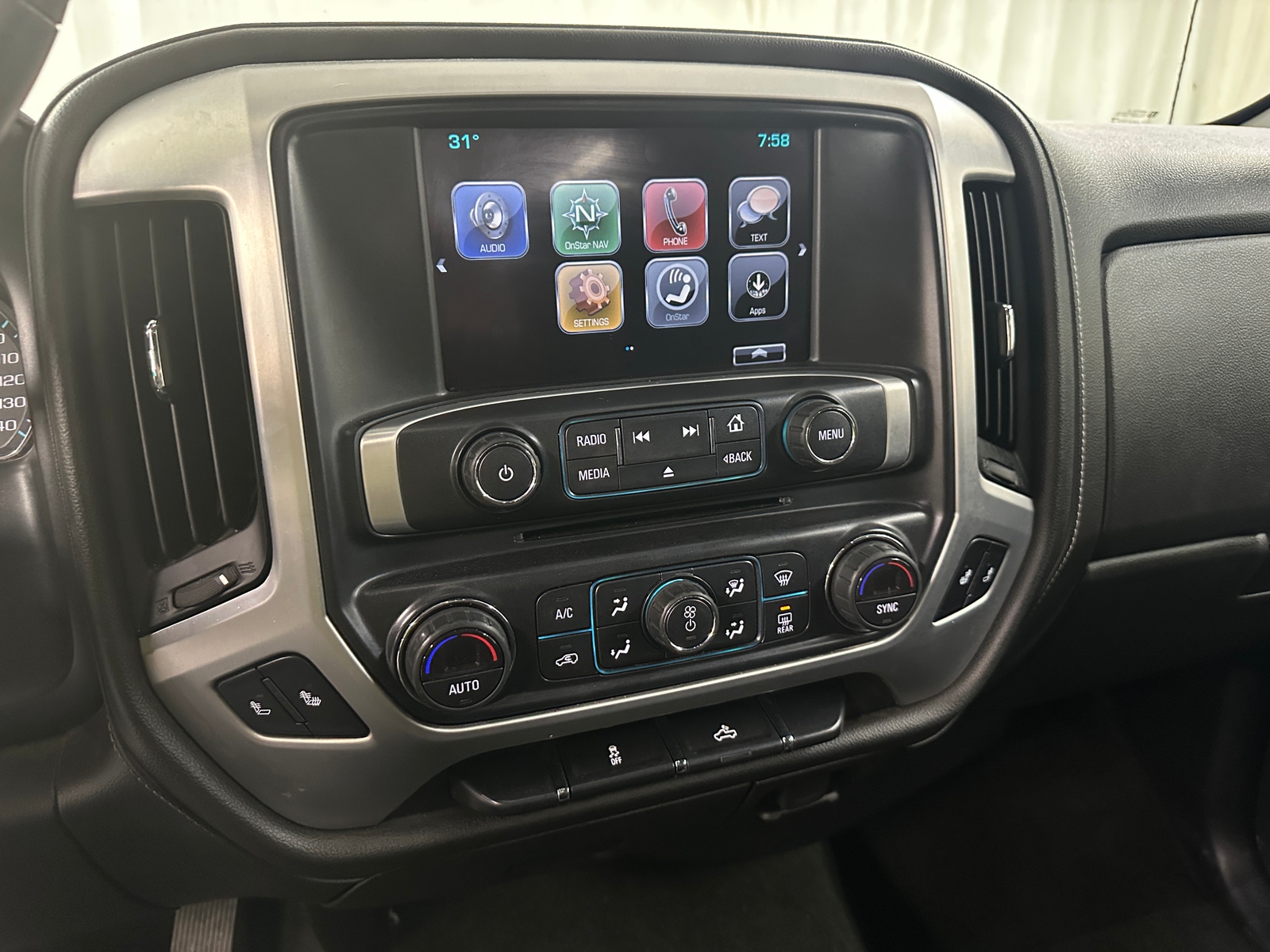 Thumbnail: 2018 GMC Sierra 1500 - 4