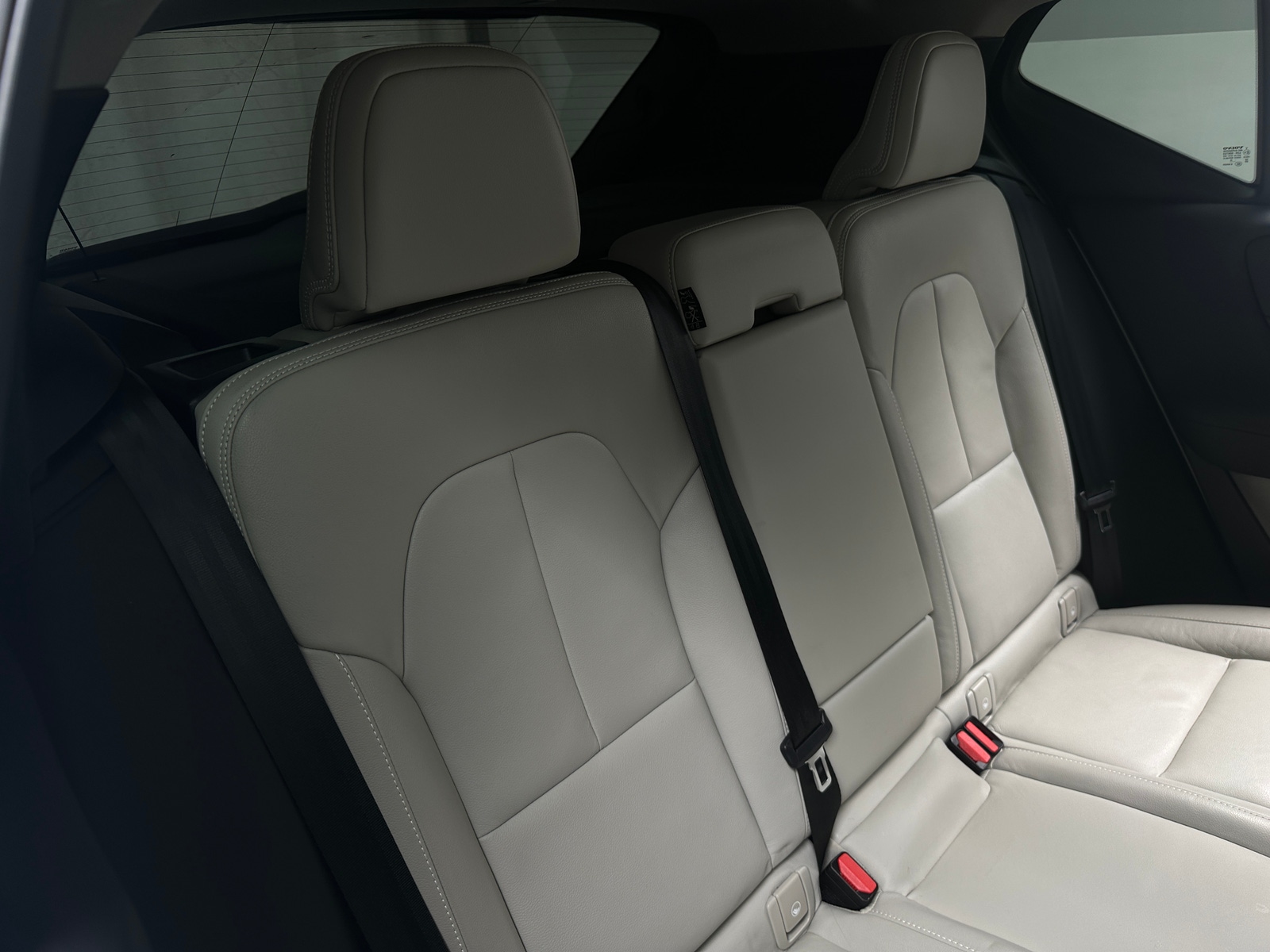 Thumbnail: 2021 Volvo XC40 - 5