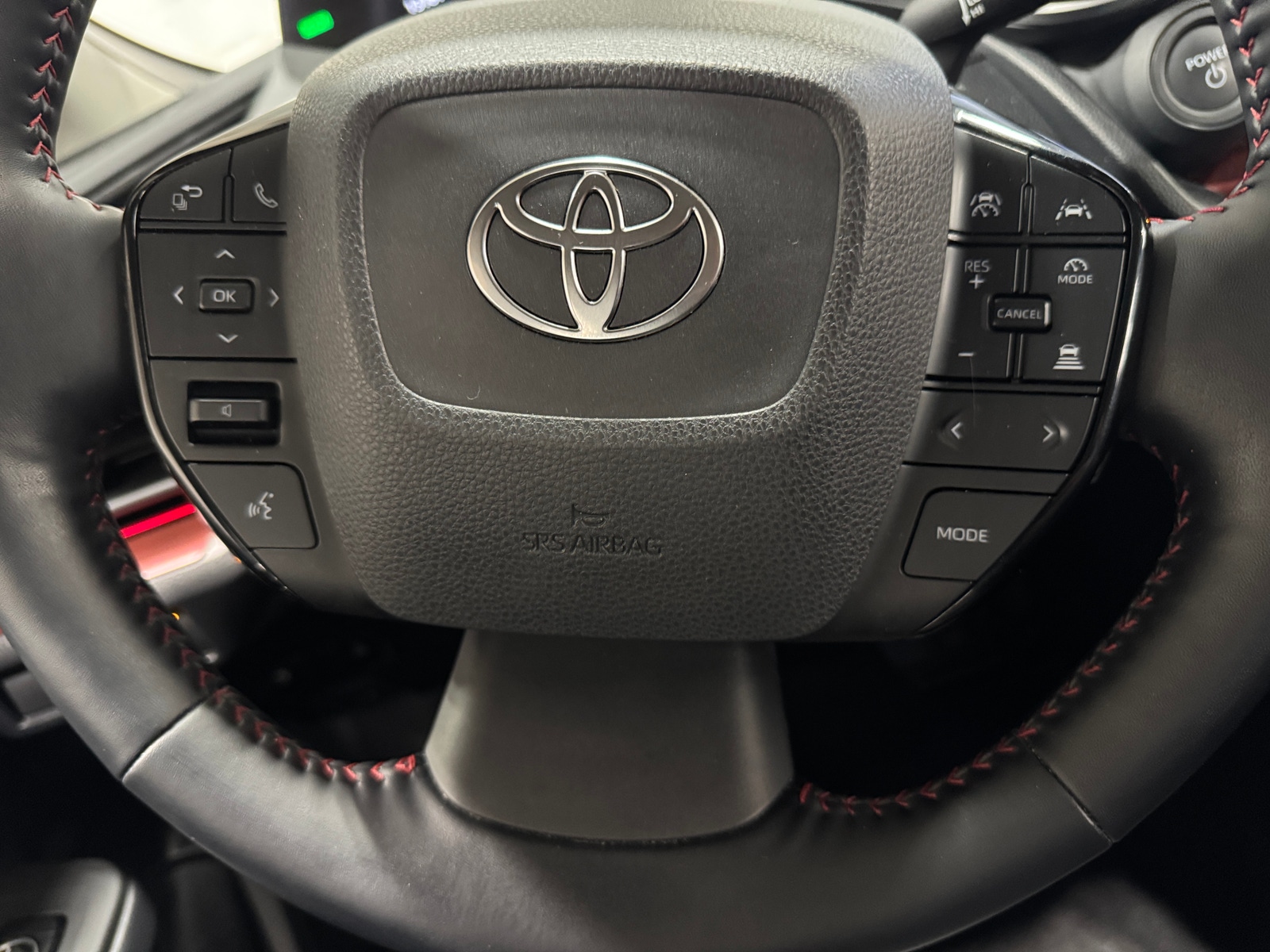 Thumbnail: 2024 Toyota Prius Prime - 4