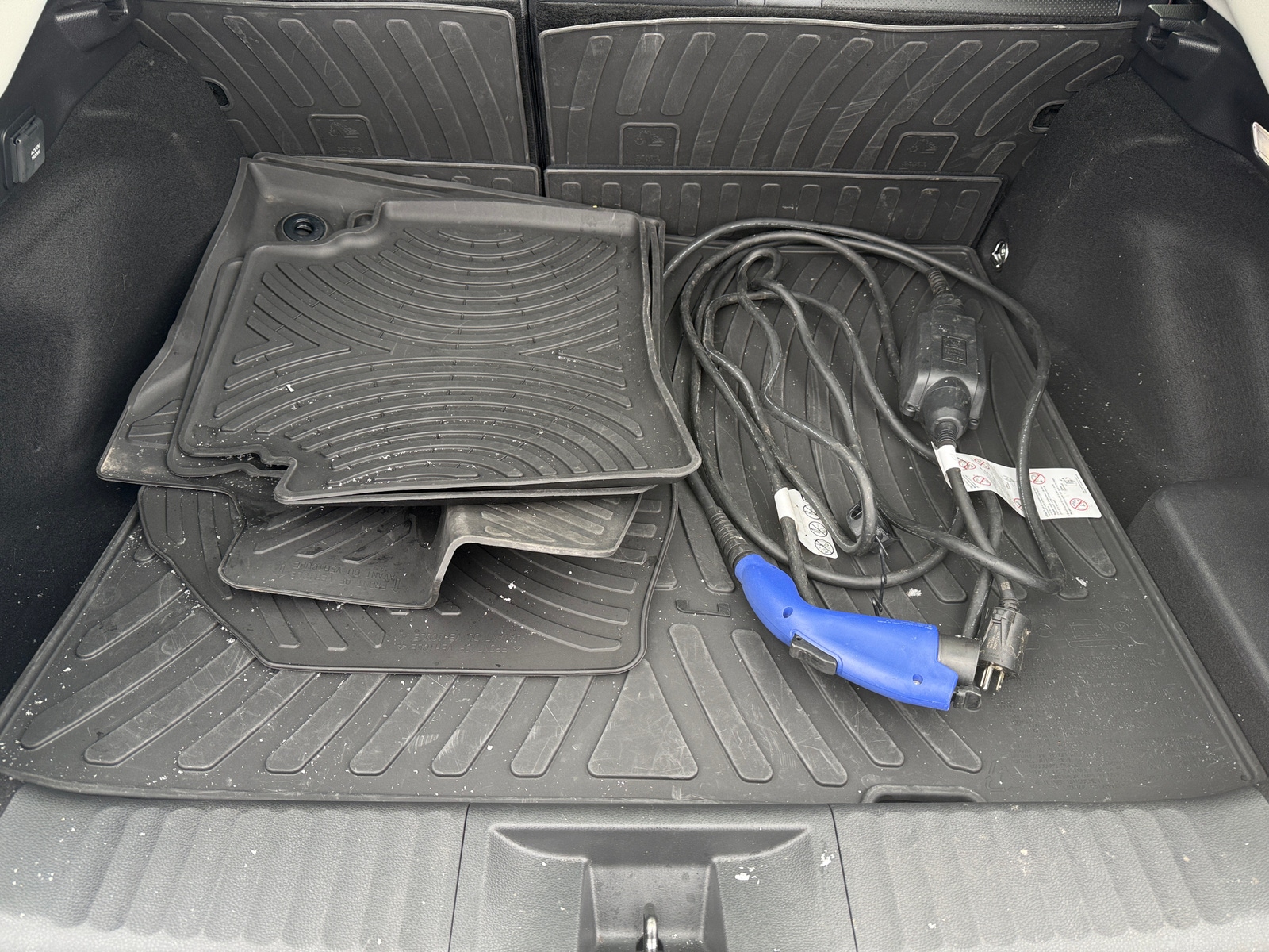 Thumbnail: 2024 Toyota Prius Prime - 6