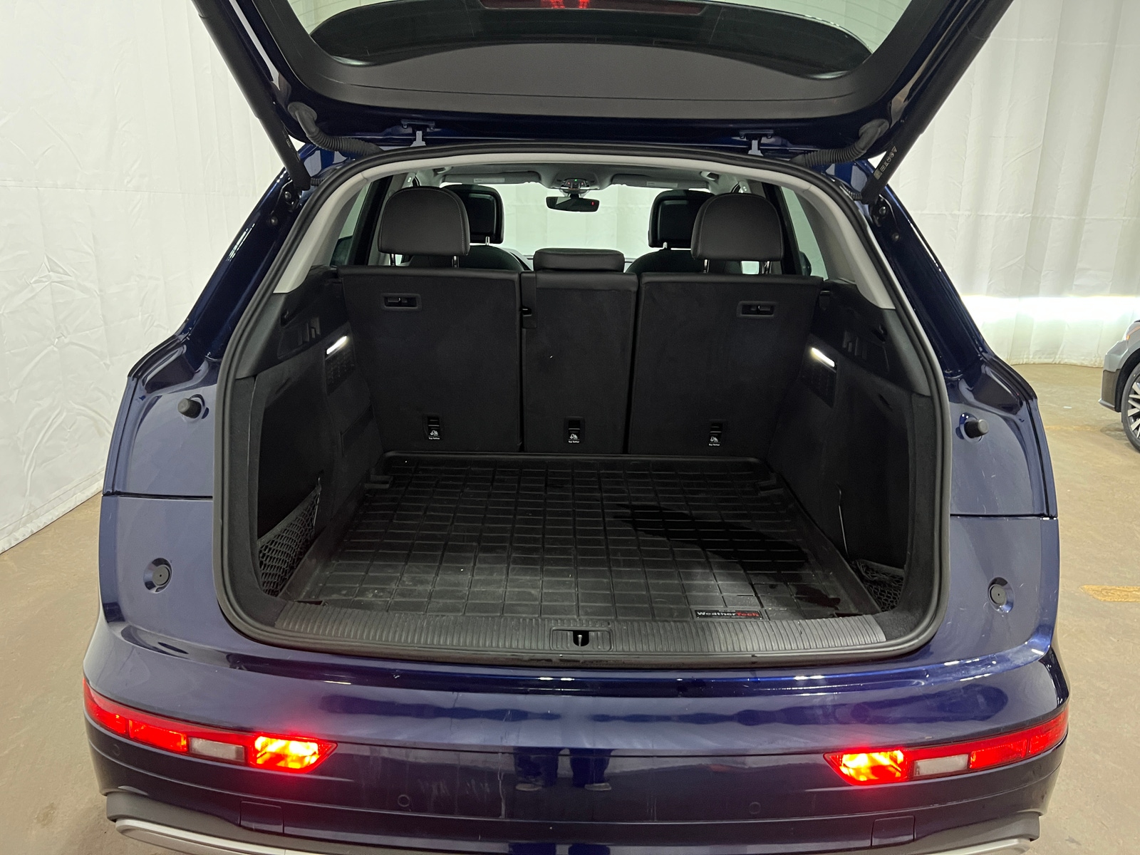 Thumbnail: 2021 Audi Q5 - 6