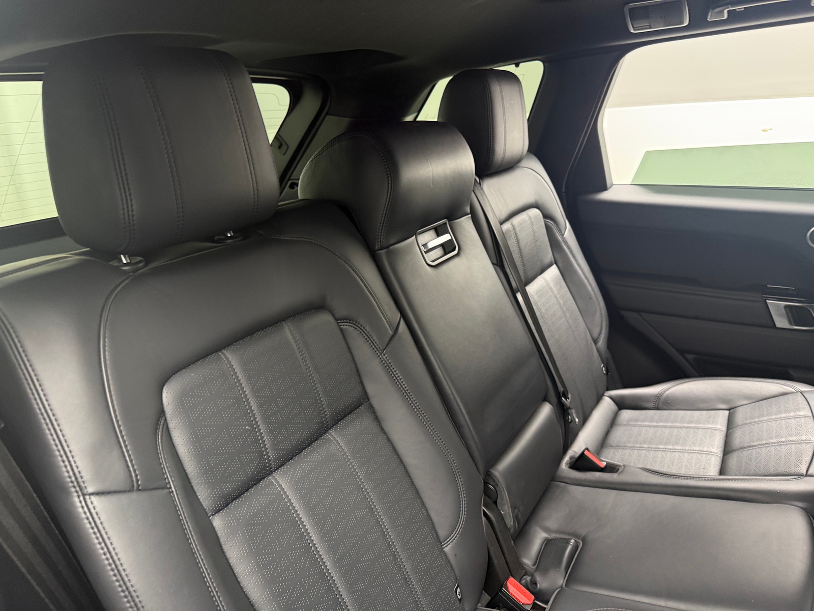 Thumbnail: 2018 Land Rover Range Rover Sport - 5