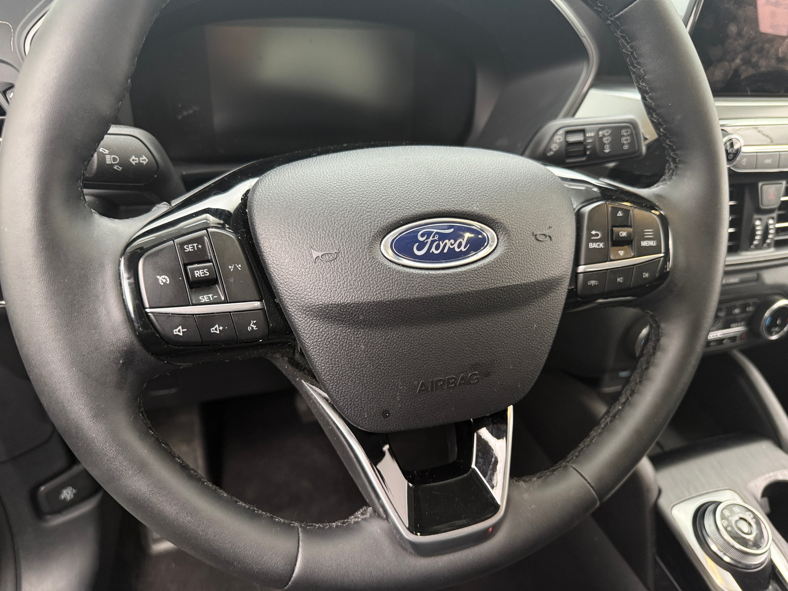 Thumbnail: 2023 Ford Escape - 5