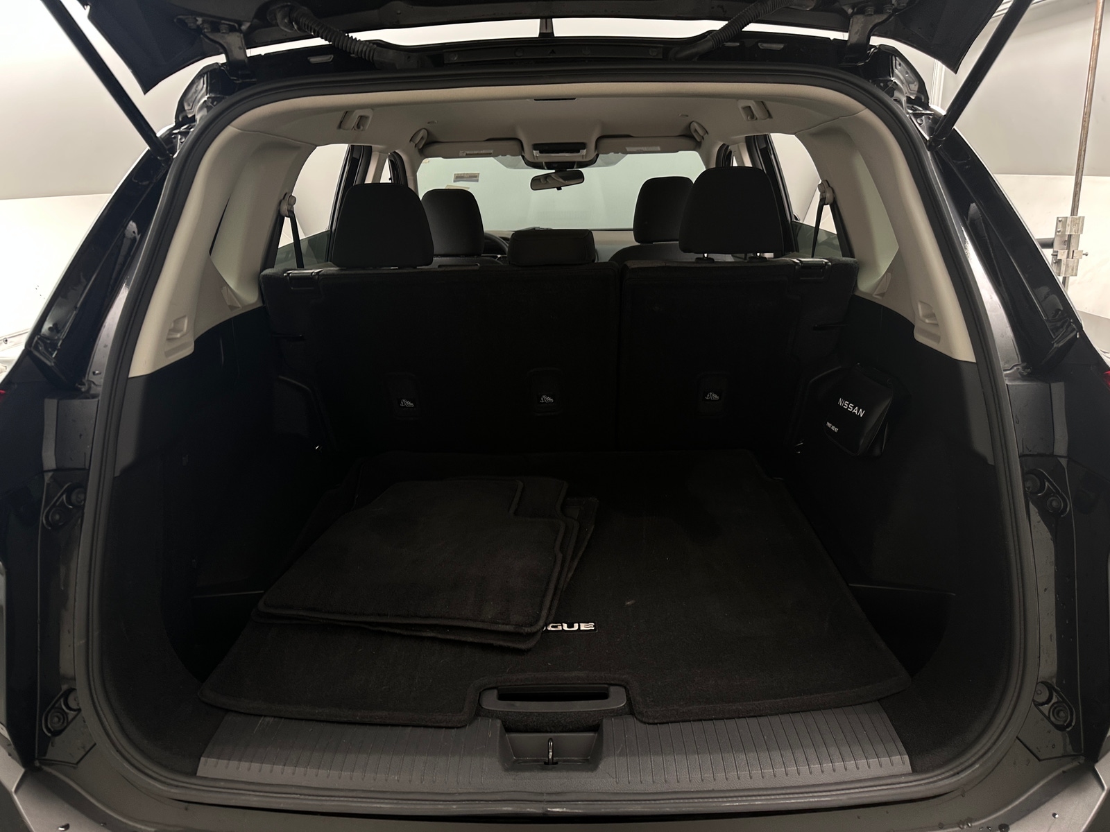 Thumbnail: 2023 Nissan Rogue - 7