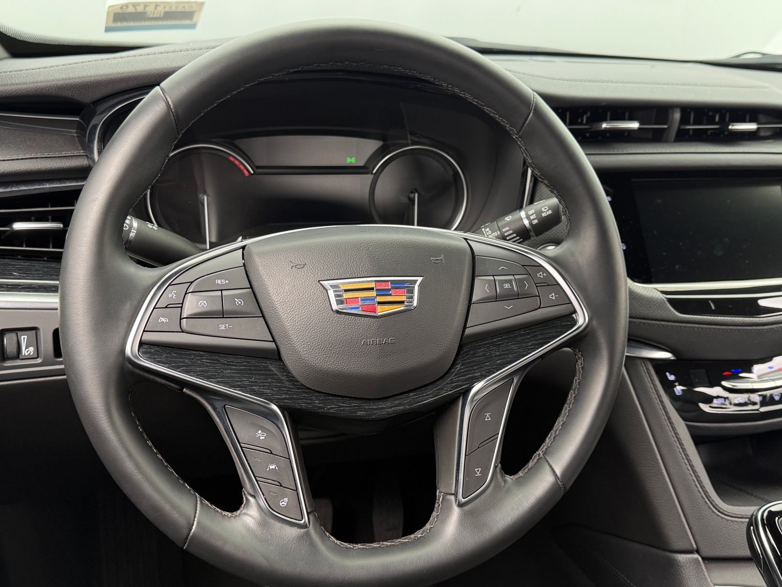 Thumbnail: 2025 Cadillac XT5 - 5