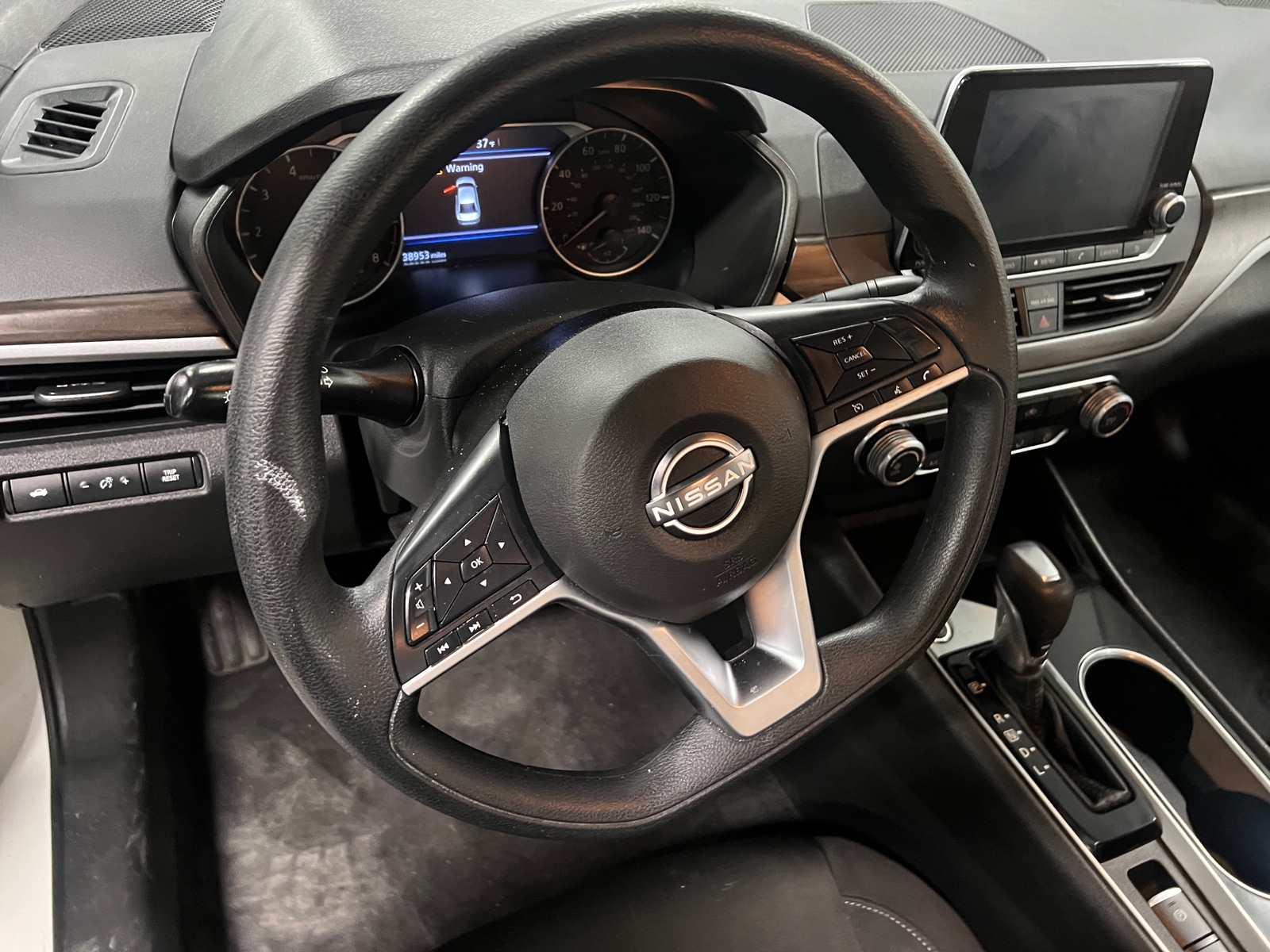 Thumbnail: 2024 Nissan Altima - 5