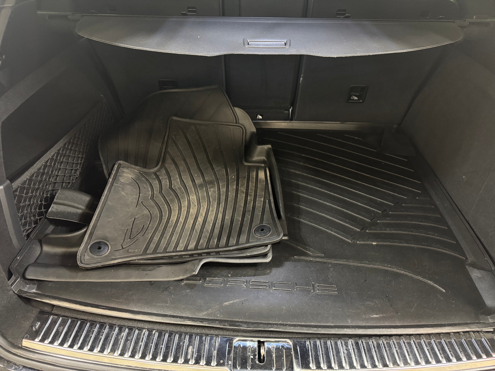 Thumbnail: 2017 Porsche Cayenne - 6