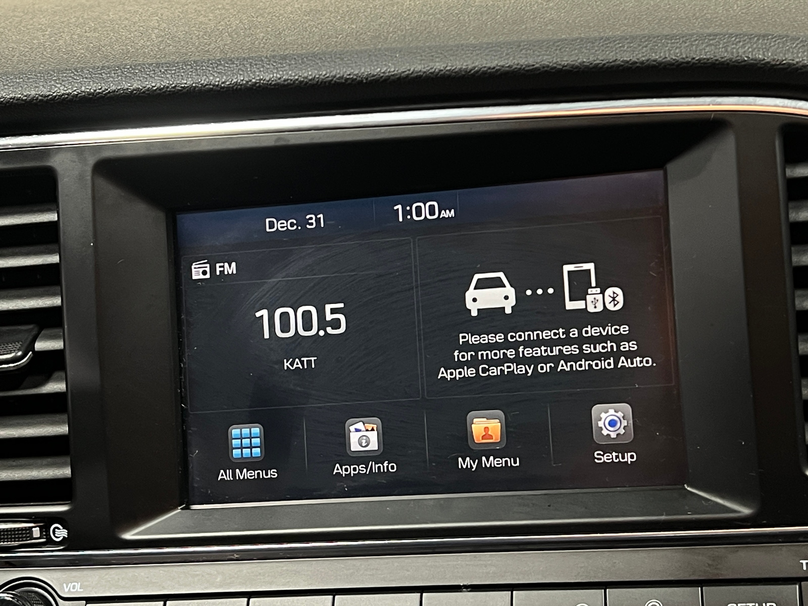 Thumbnail: 2017 Hyundai Elantra - 3