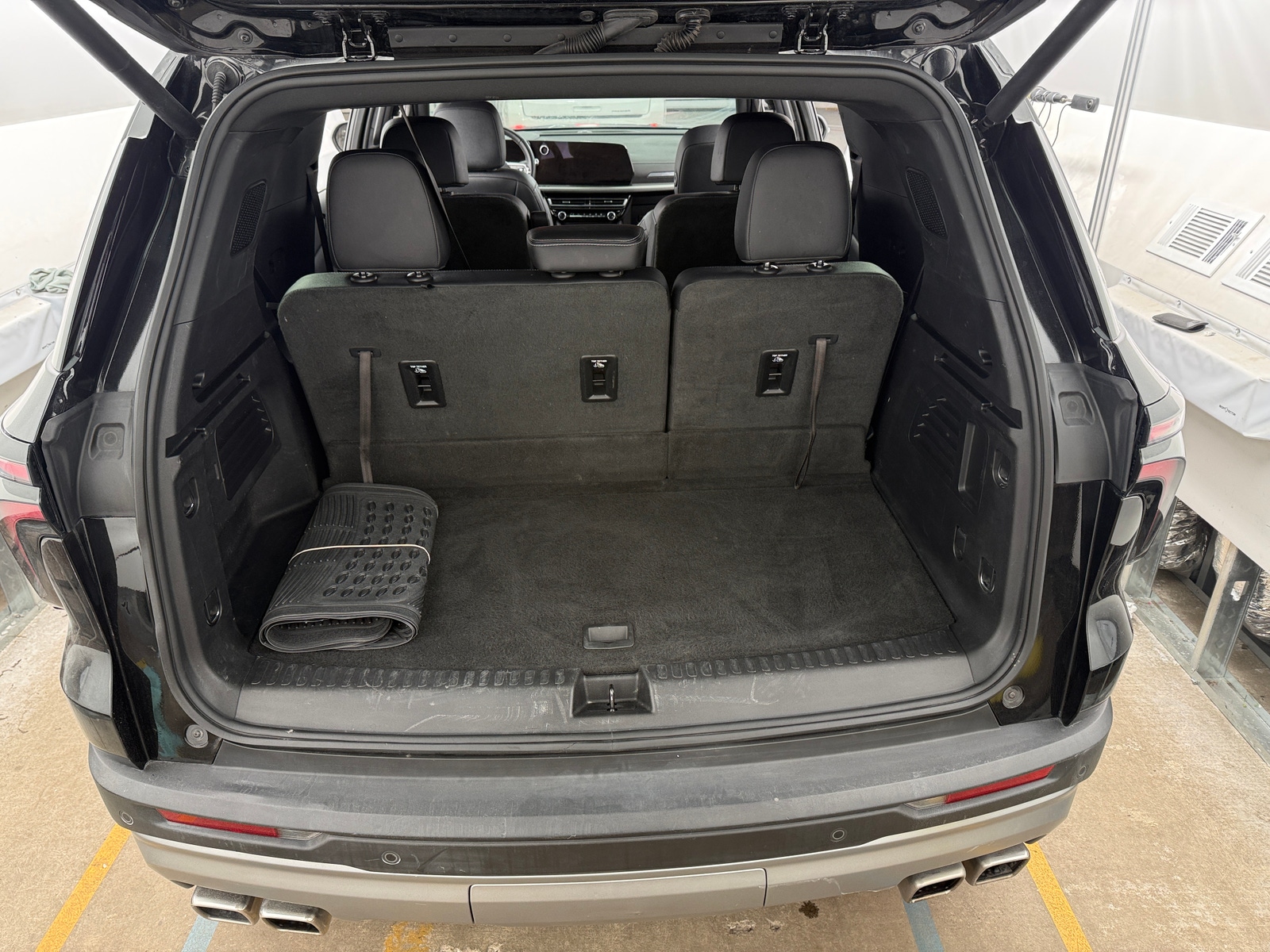 Thumbnail: 2025 Chevrolet Traverse - 7