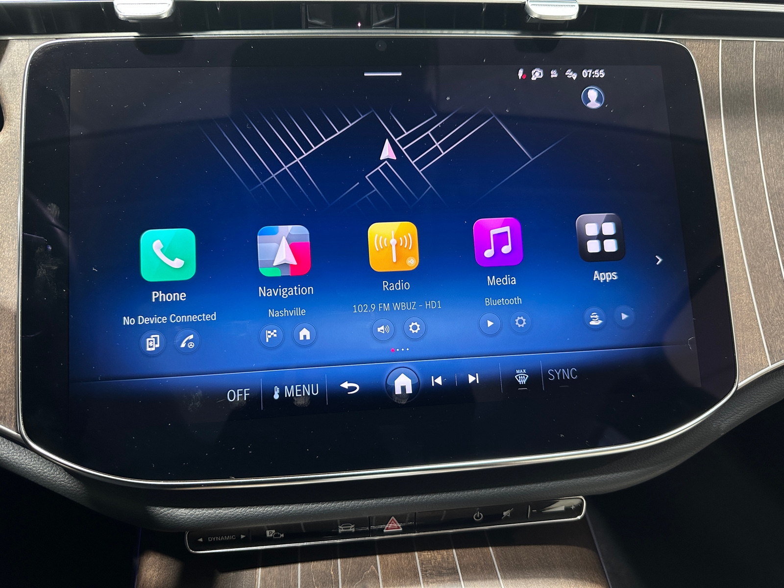 Thumbnail: 2025 Mercedes-Benz E-Class - 3