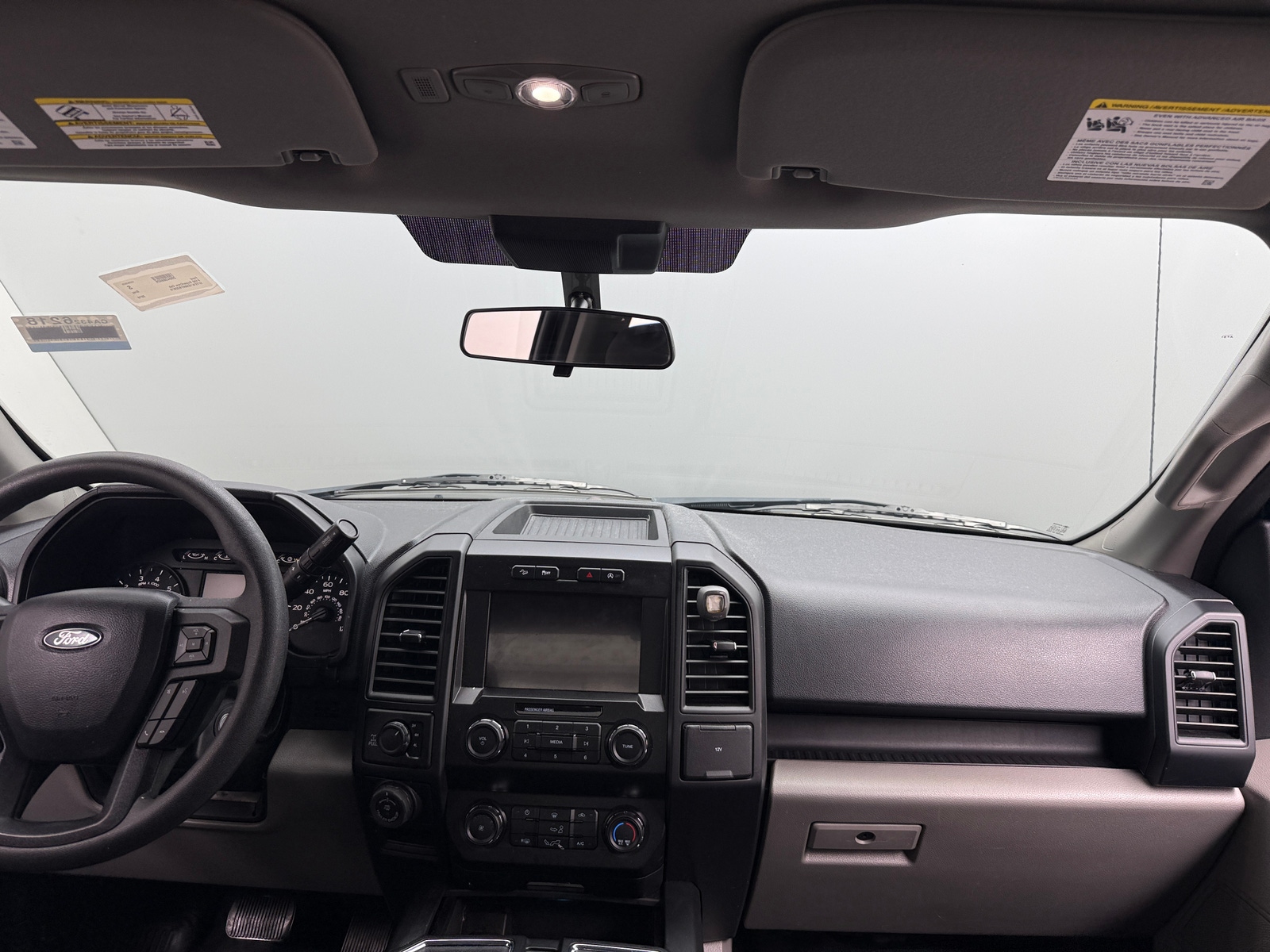 Thumbnail: 2019 Ford Econoline - 3