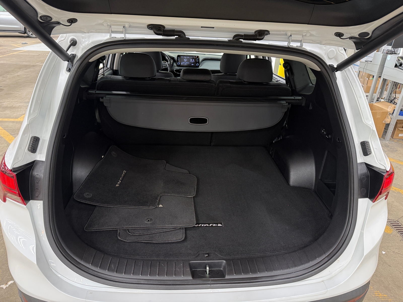 Thumbnail: 2022 Hyundai Santa Fe - 7