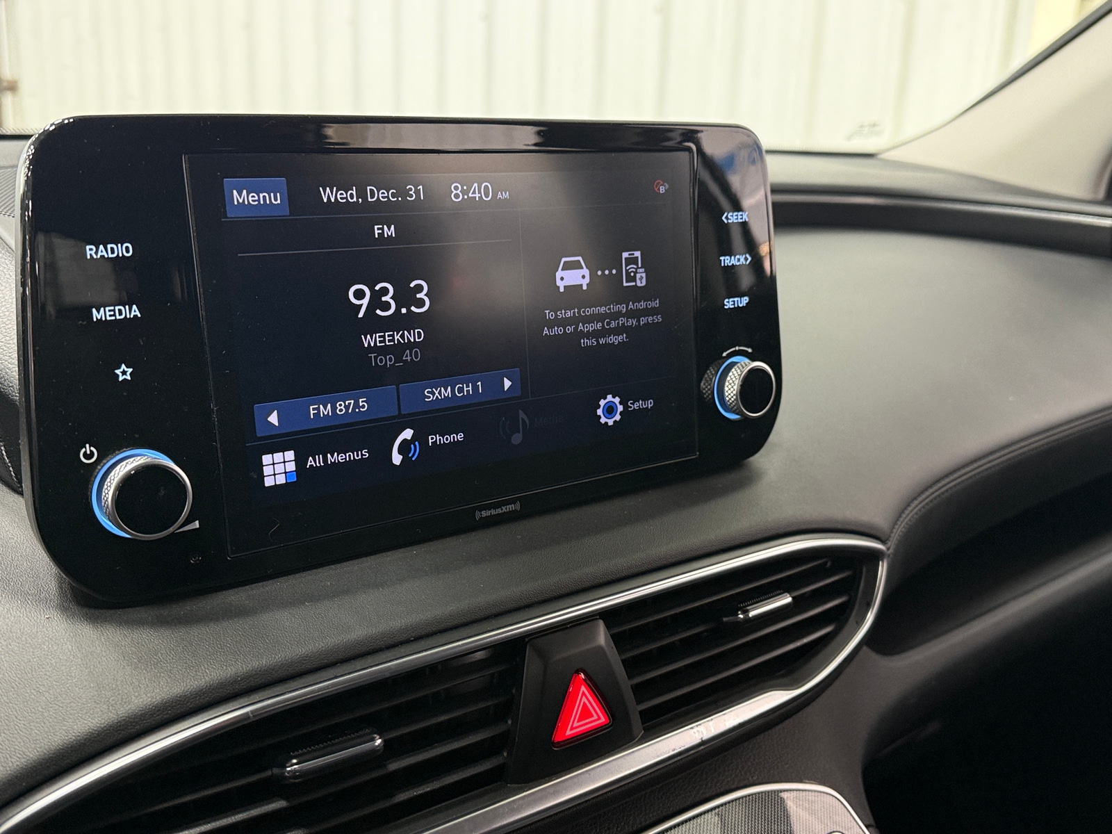 Thumbnail: 2022 Hyundai Santa Fe - 4